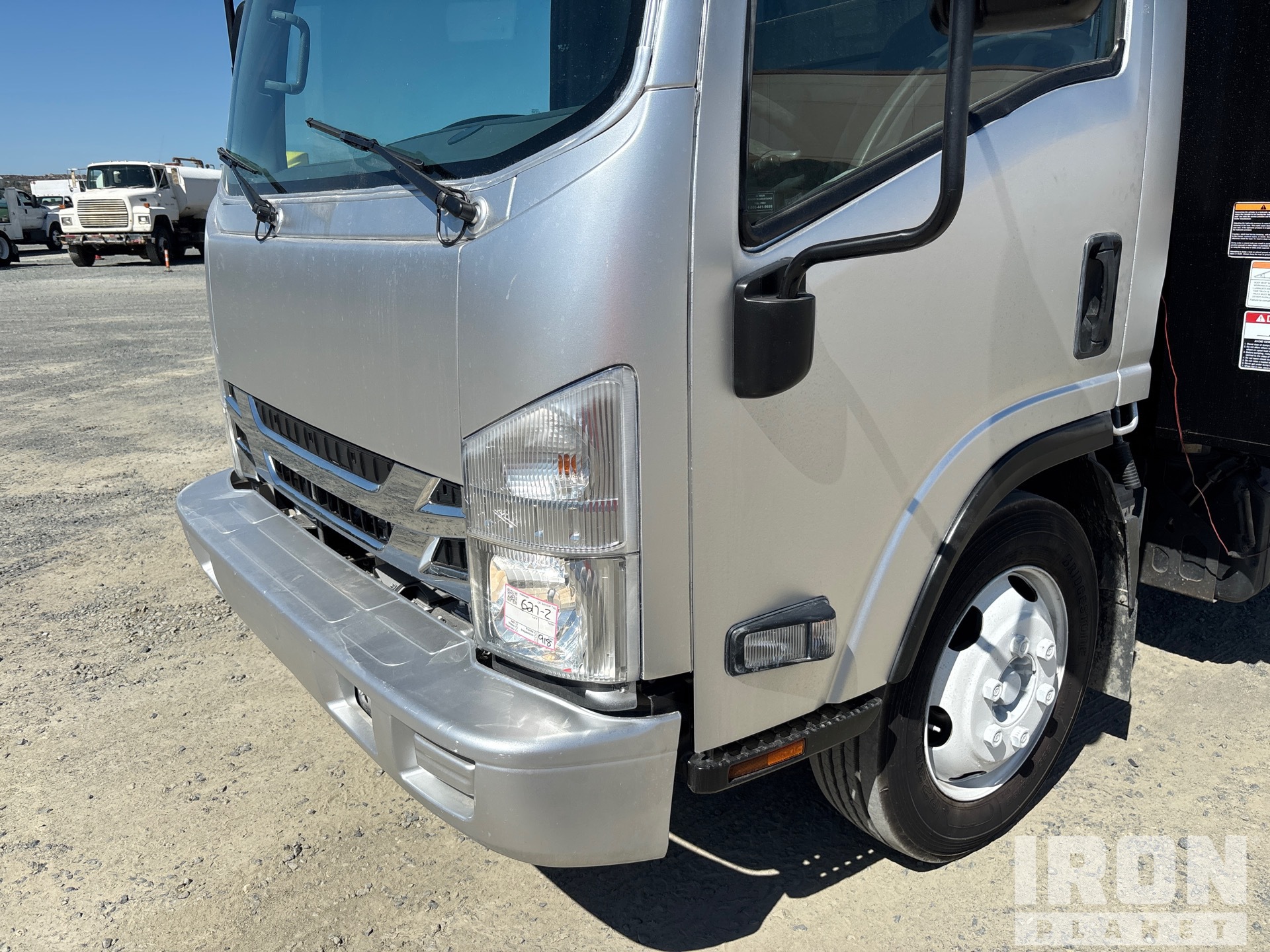 2018 Isuzu NRR