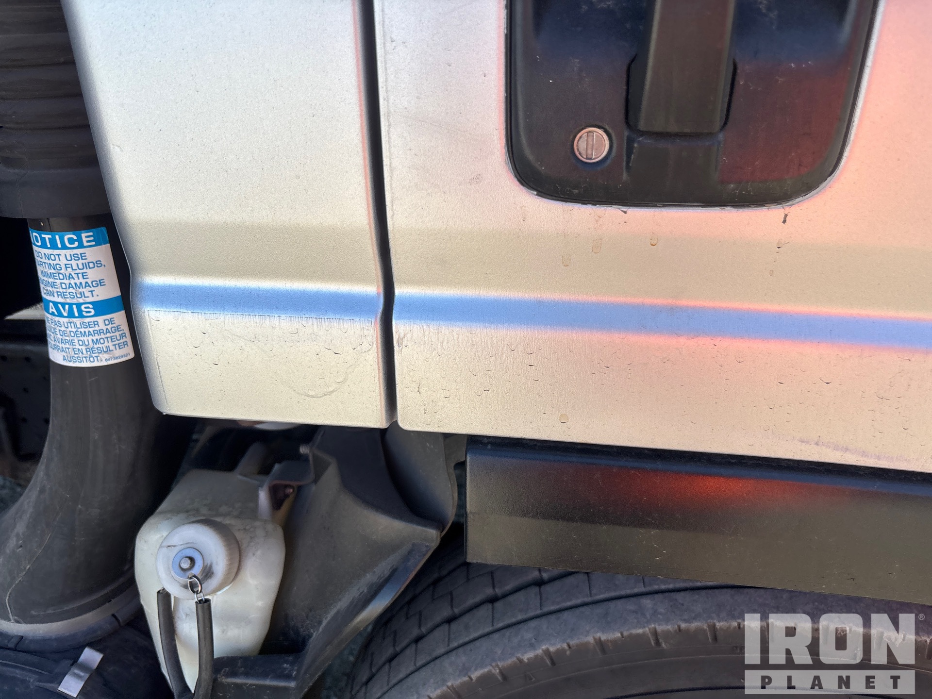 2018 Isuzu NRR