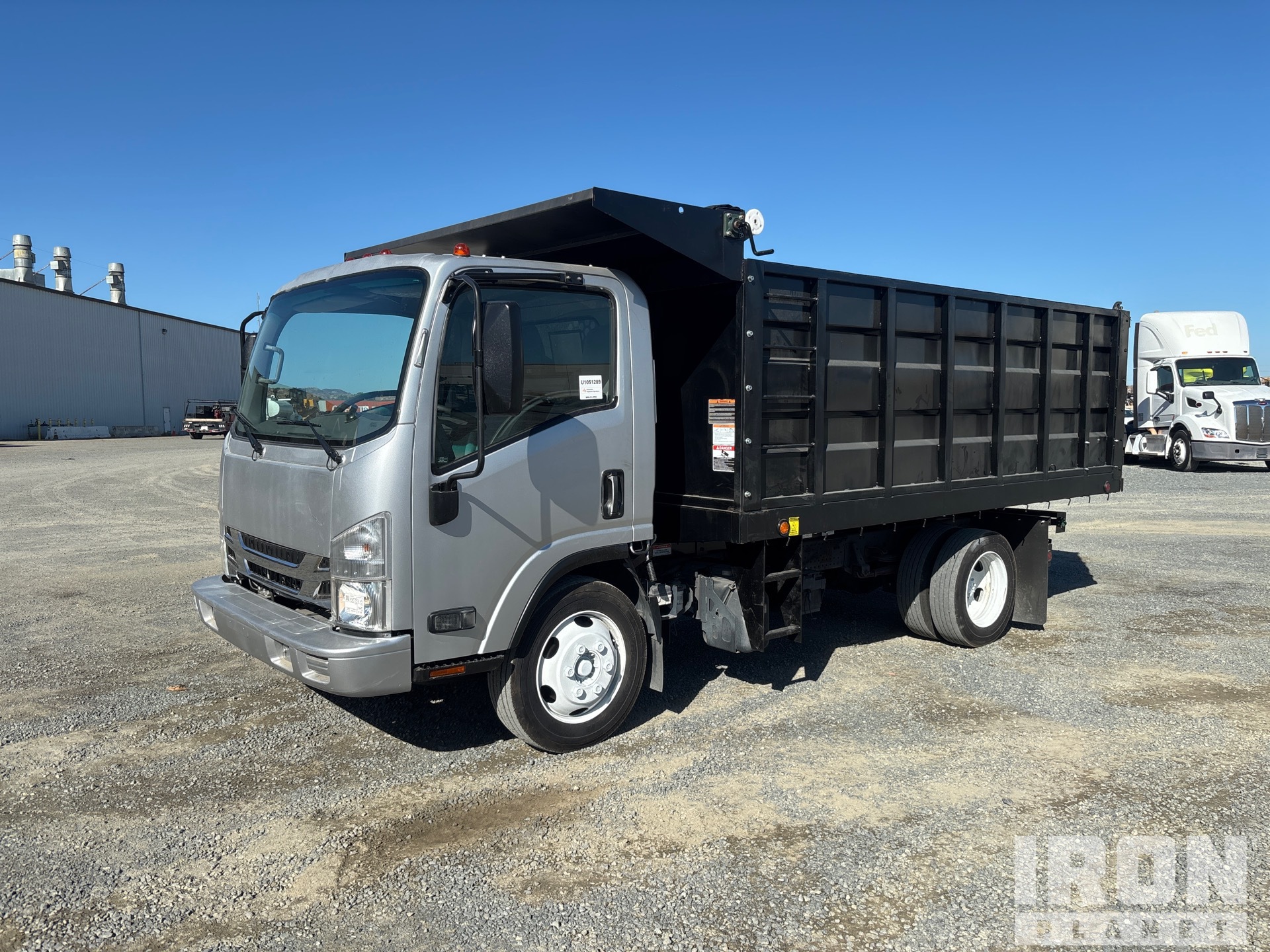 2018 Isuzu NRR