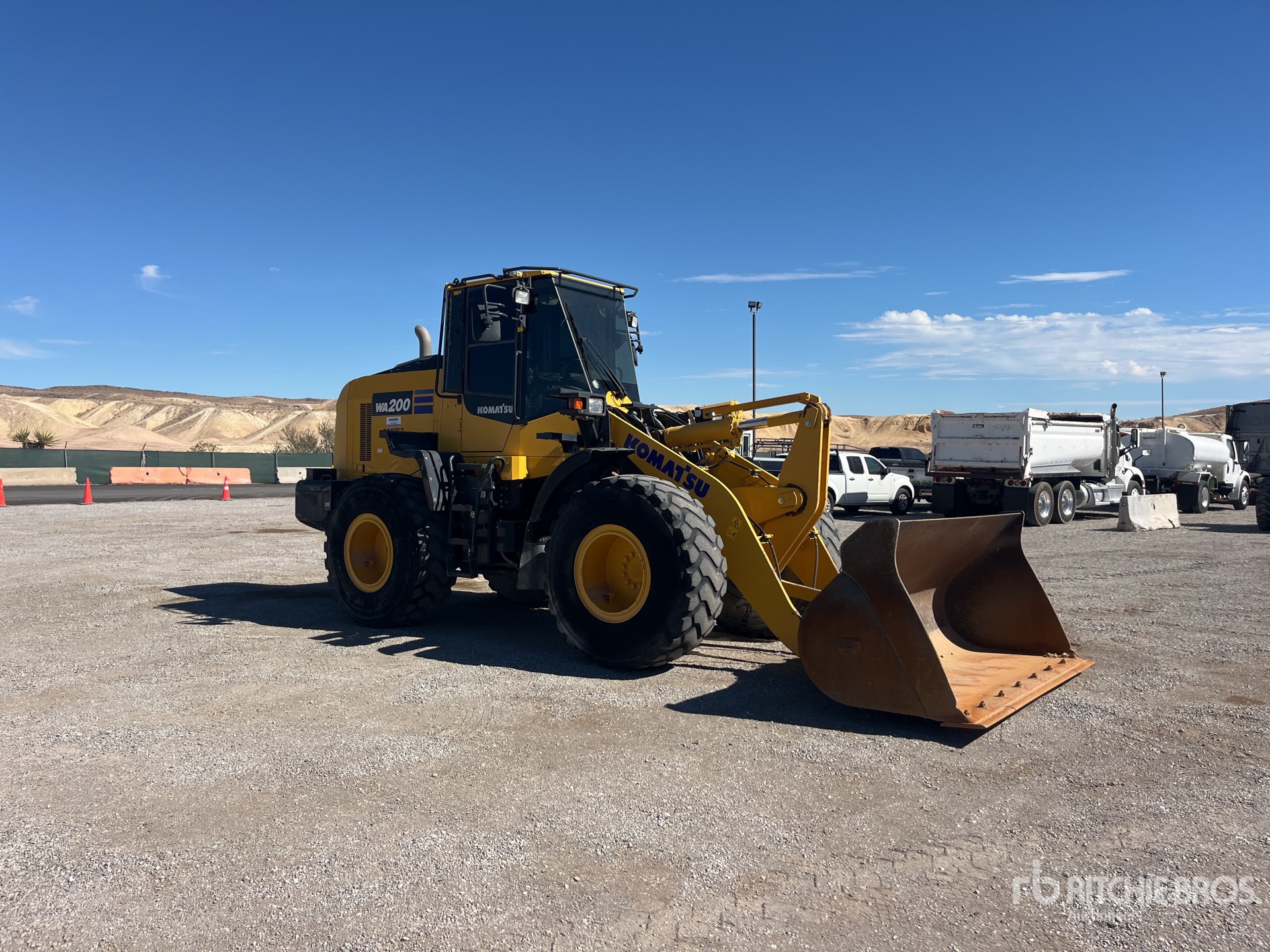 2022 Komatsu WA200-8