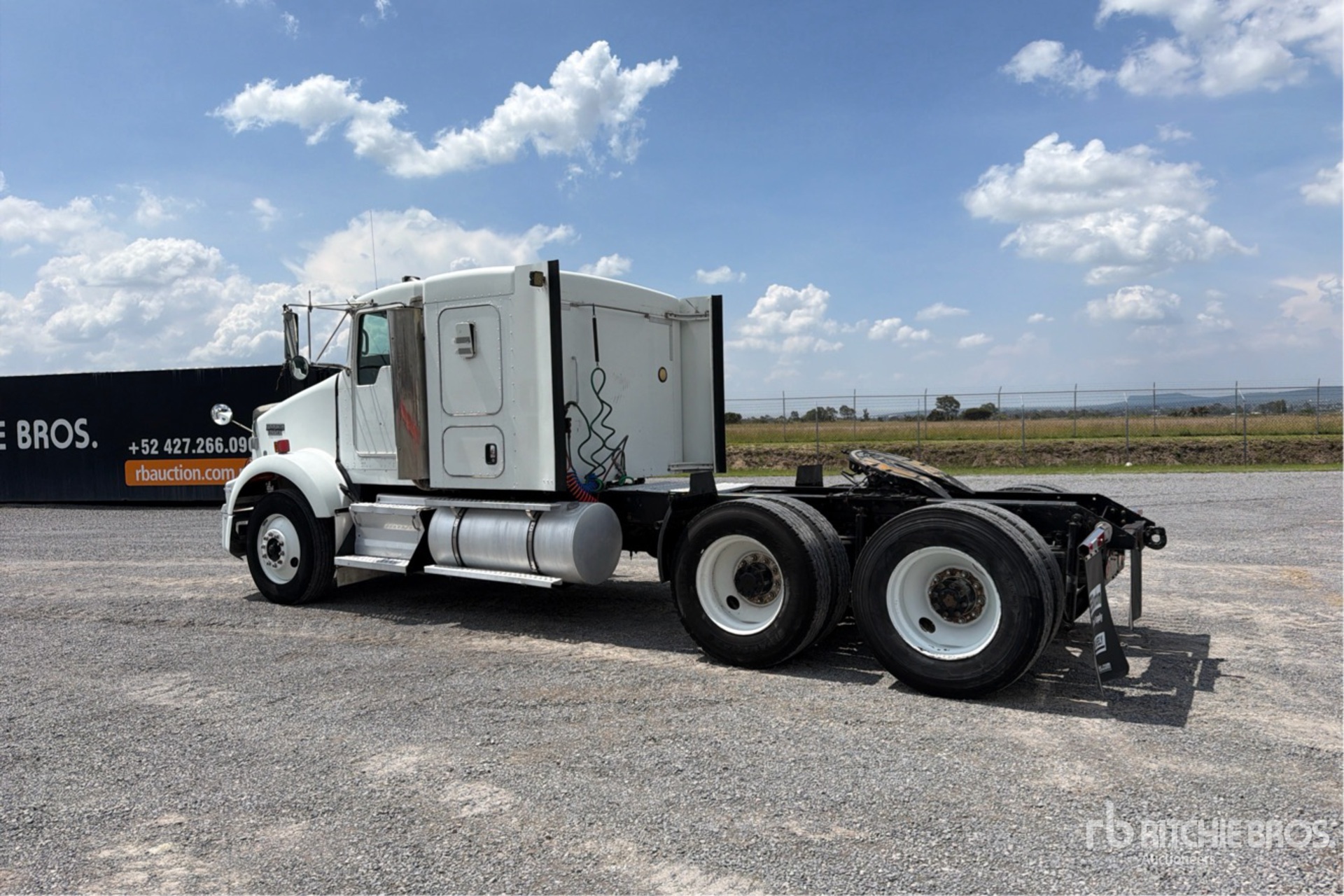 2010 Kenworth T800
