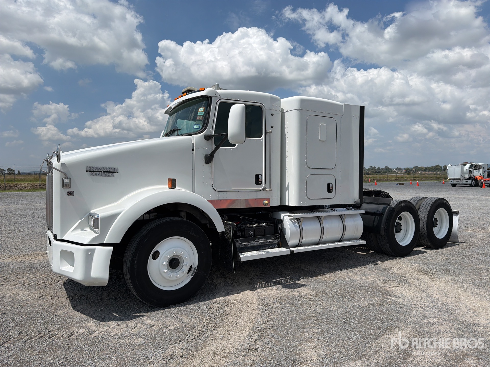 2013 Kenworth T800