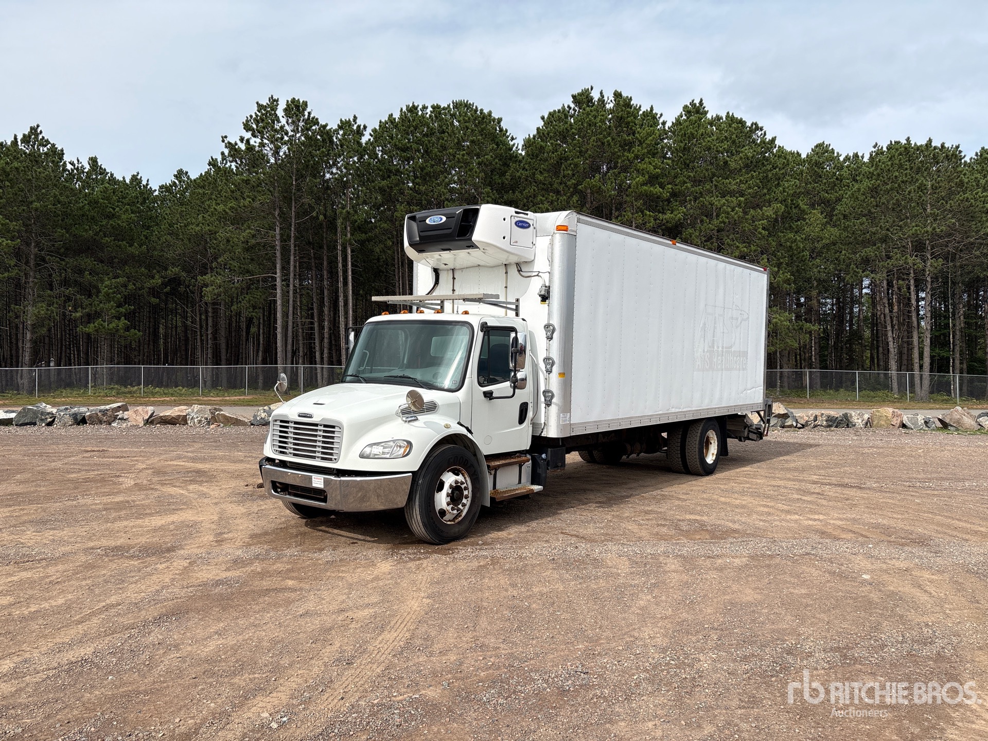2019 Freightliner M2 106