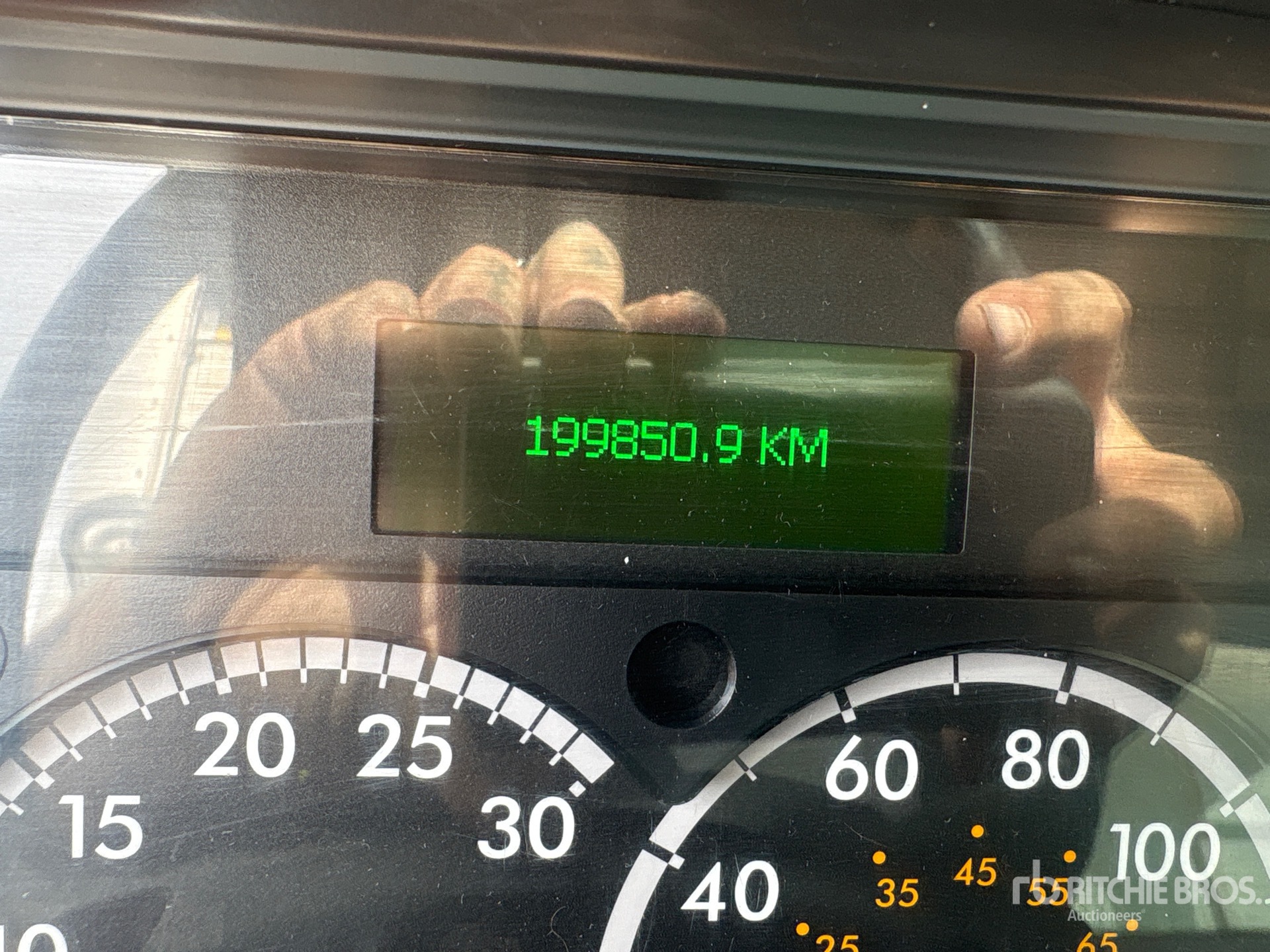 2019 Freightliner M2 106