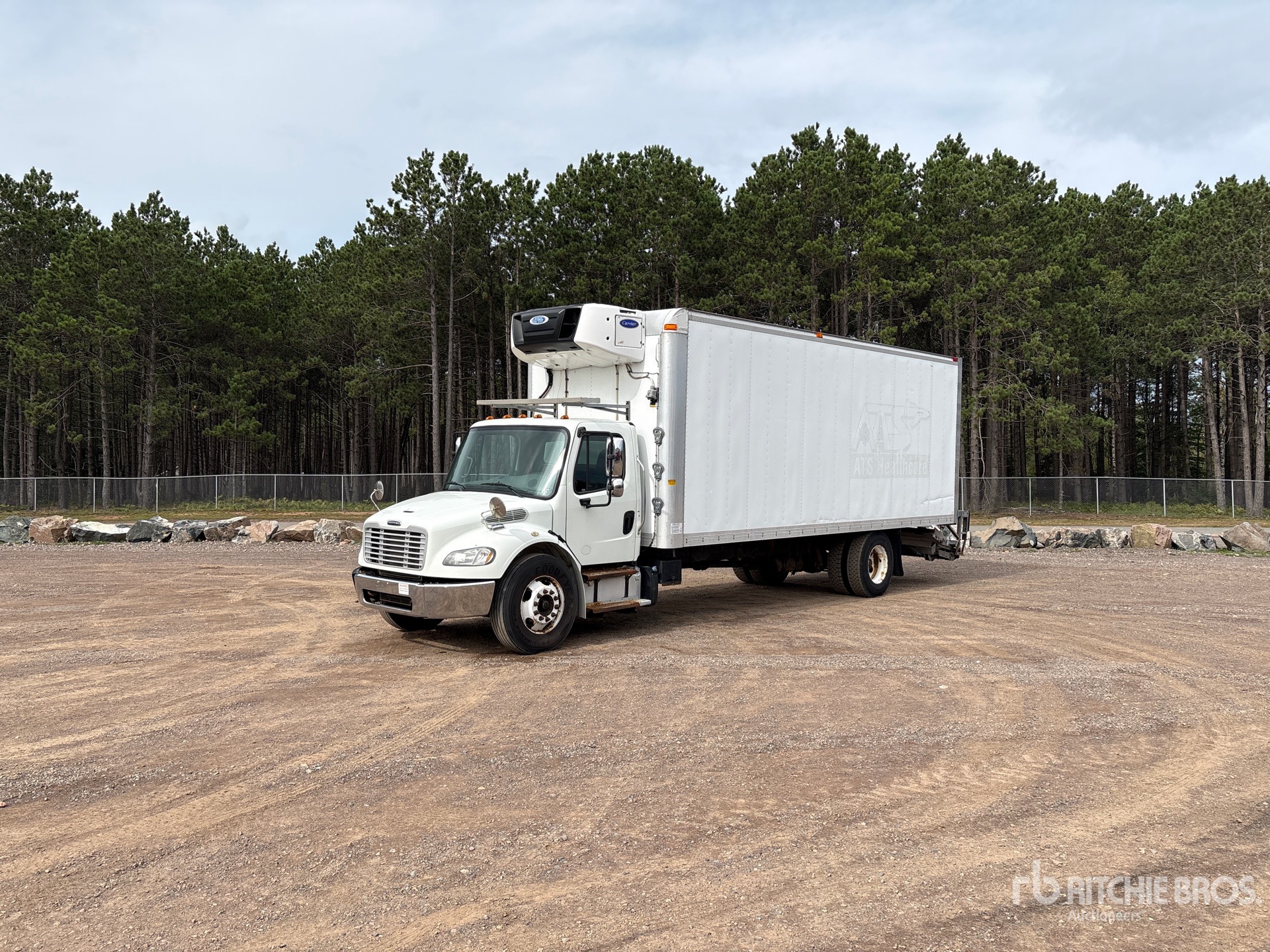 2019 Freightliner M2 106