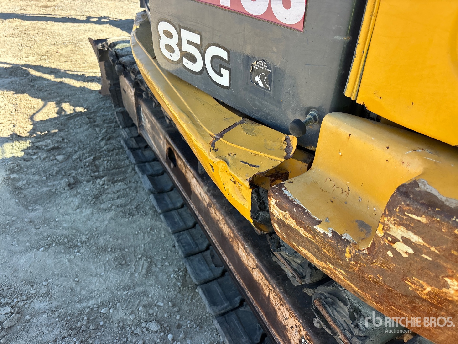 John Deere 85G