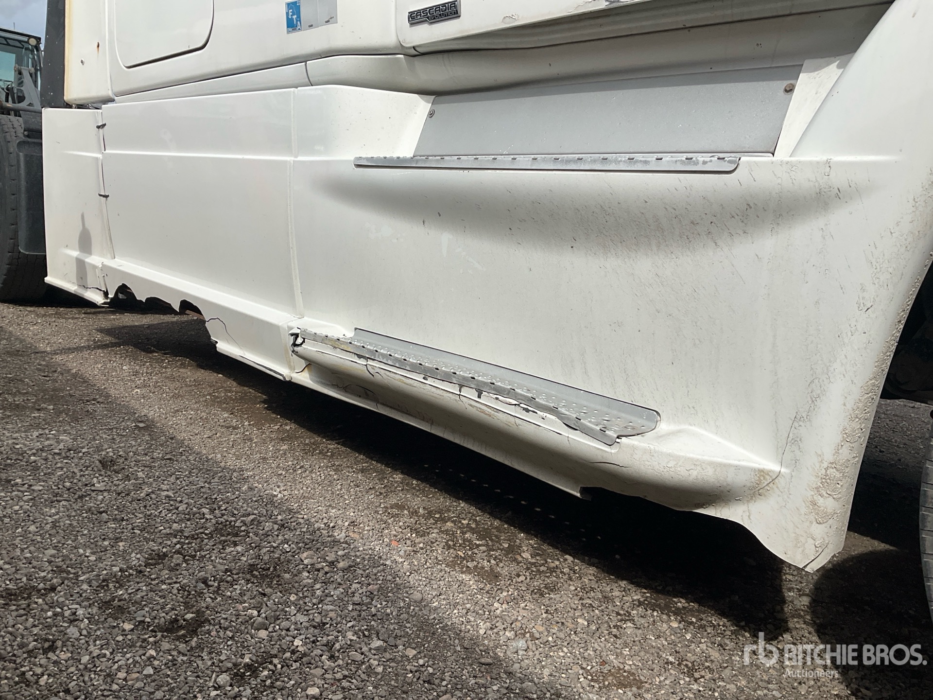 2015 Freightliner CASCADIA 125