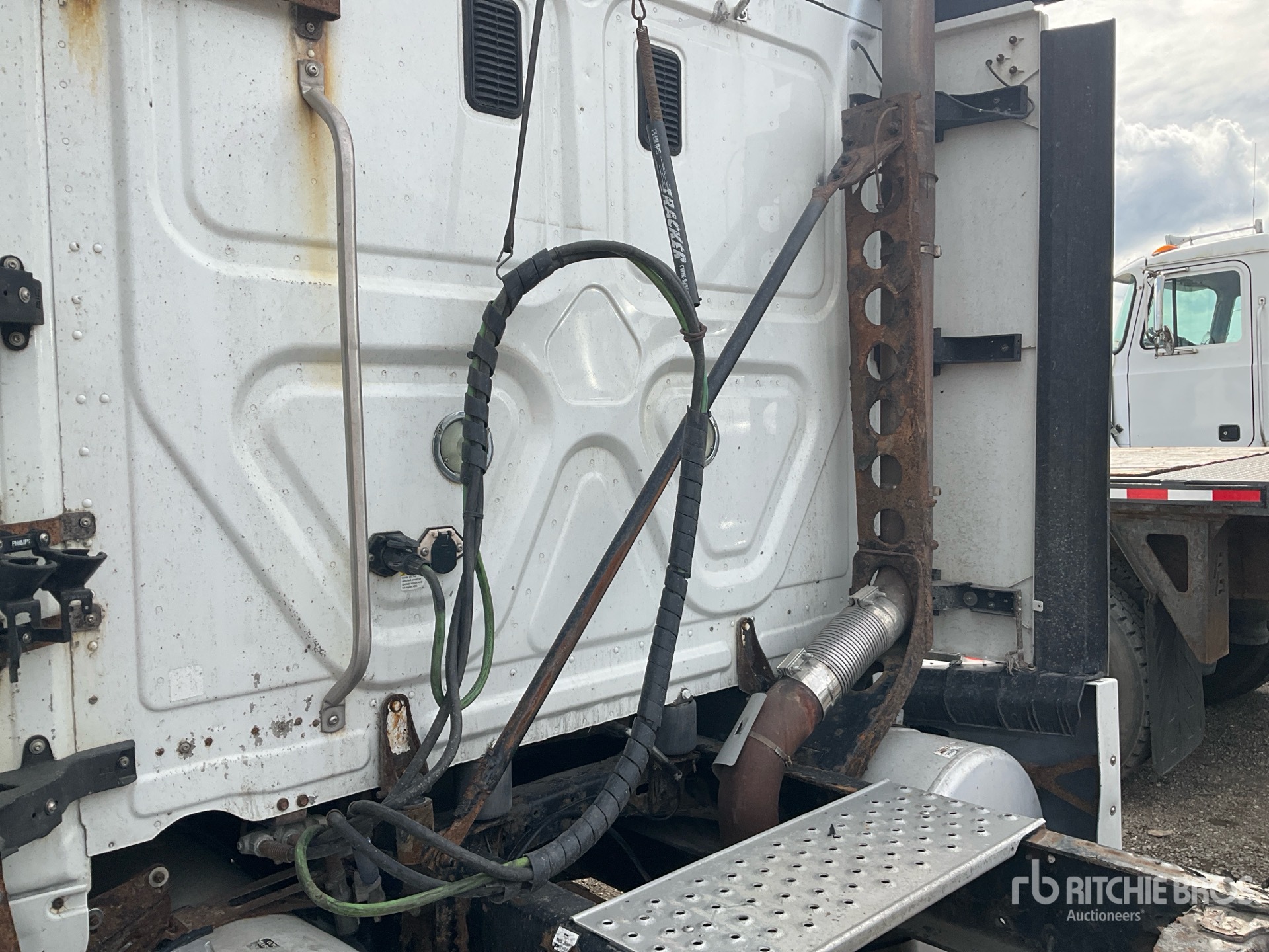 2015 Freightliner CASCADIA 125