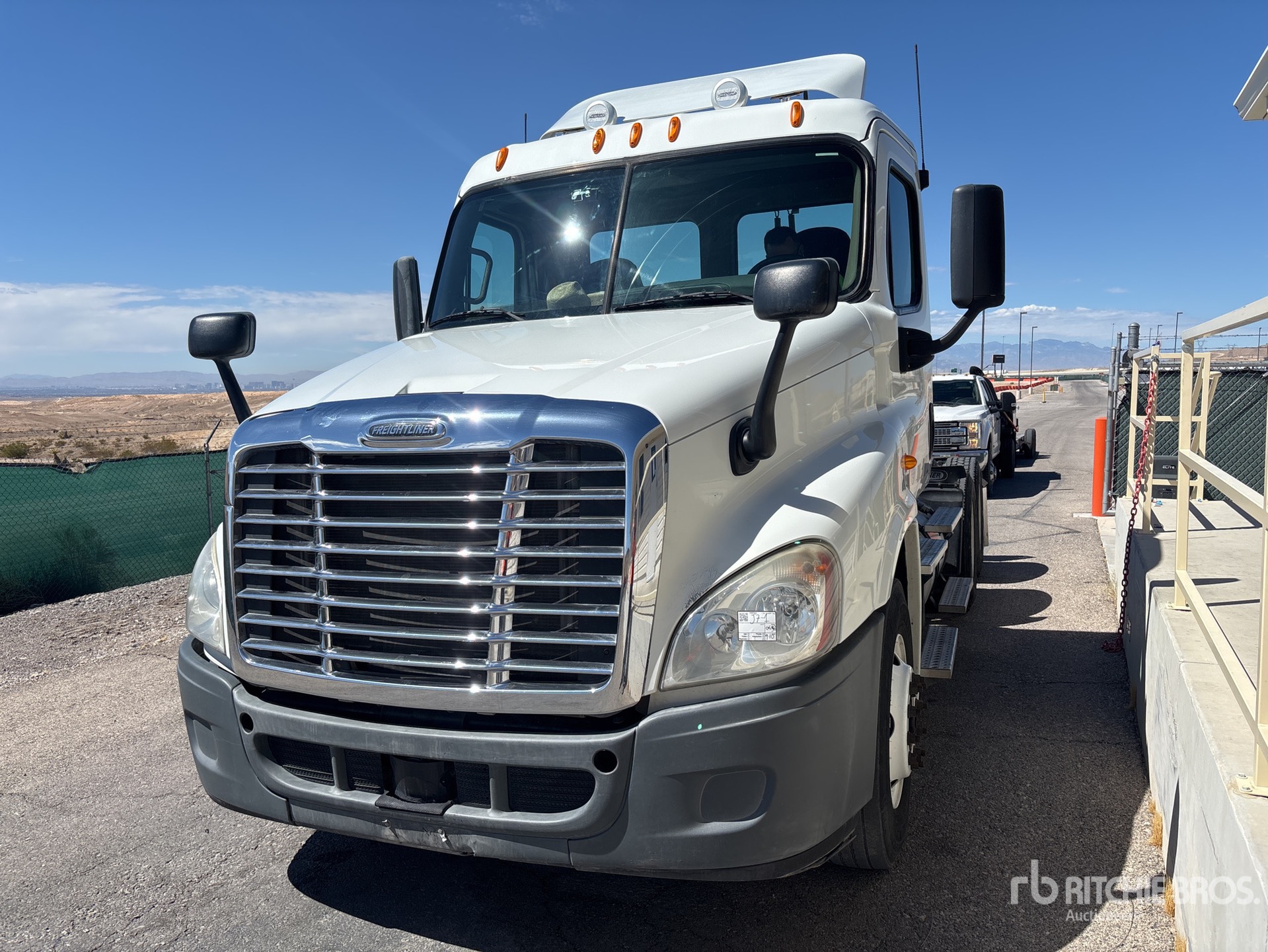 2013 Freightliner Cascadia 125