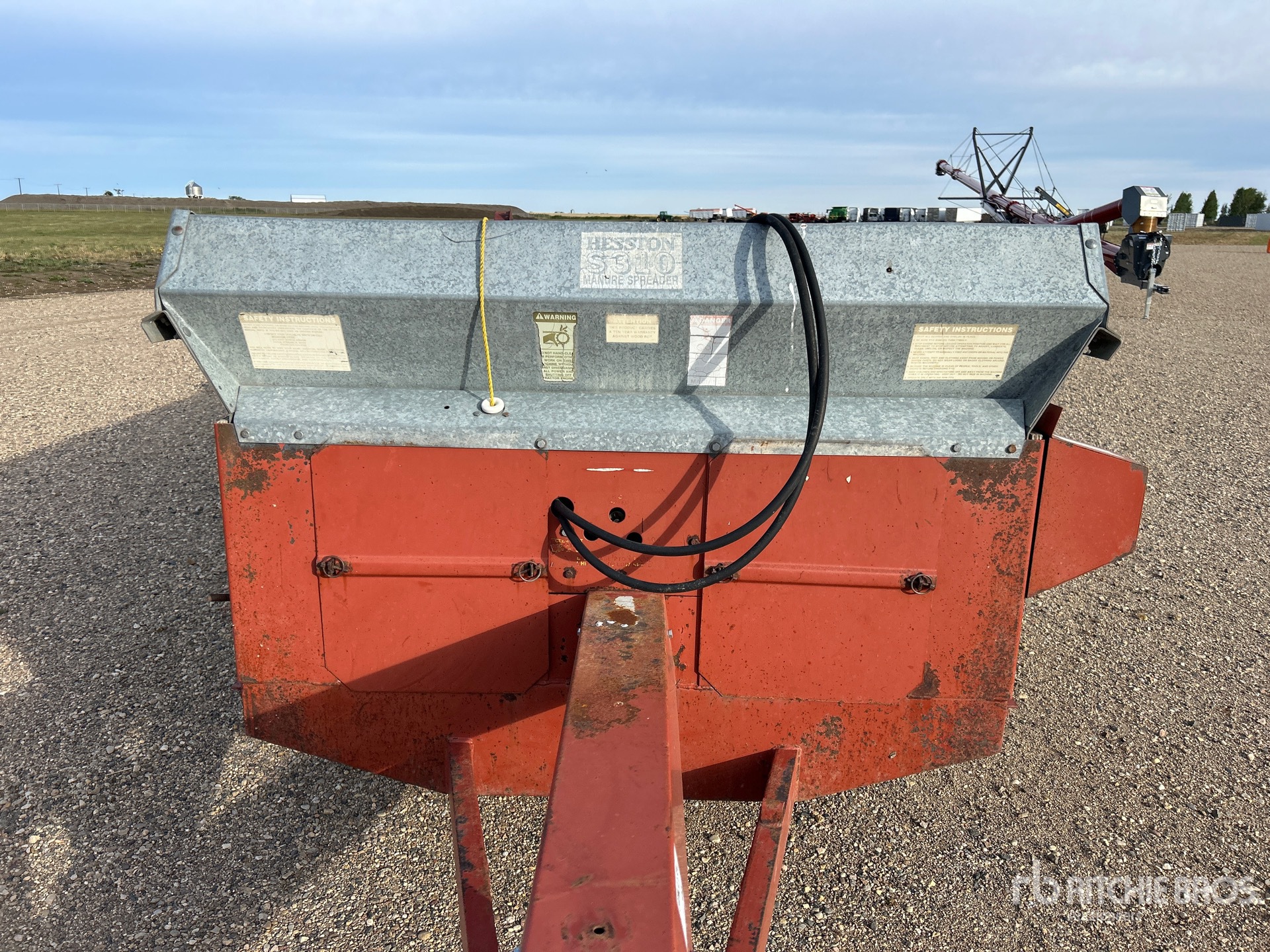 Hesston S310