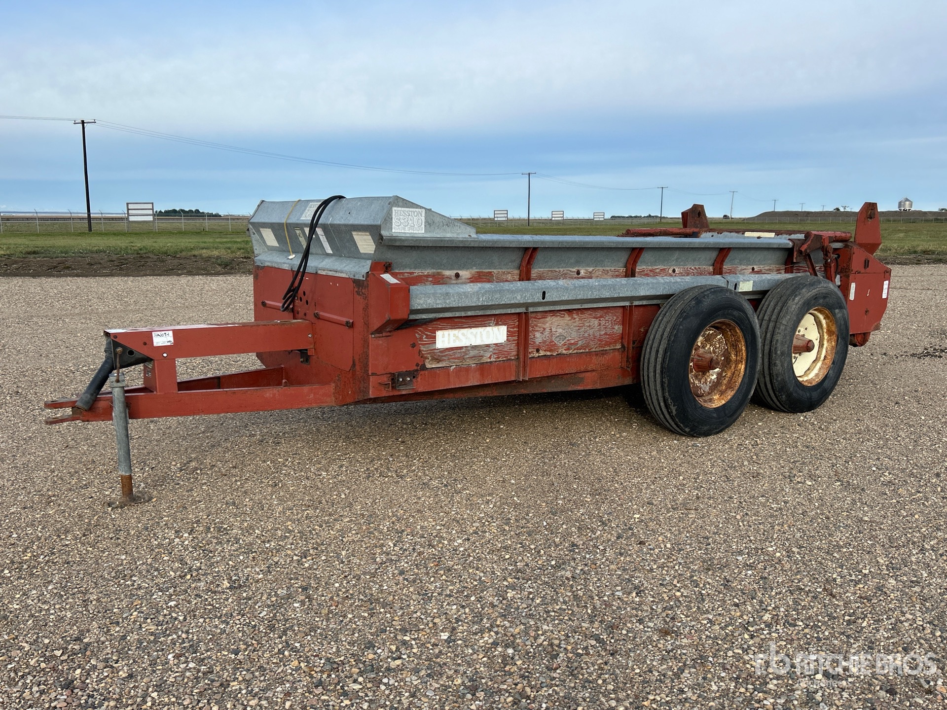  Hesston S310