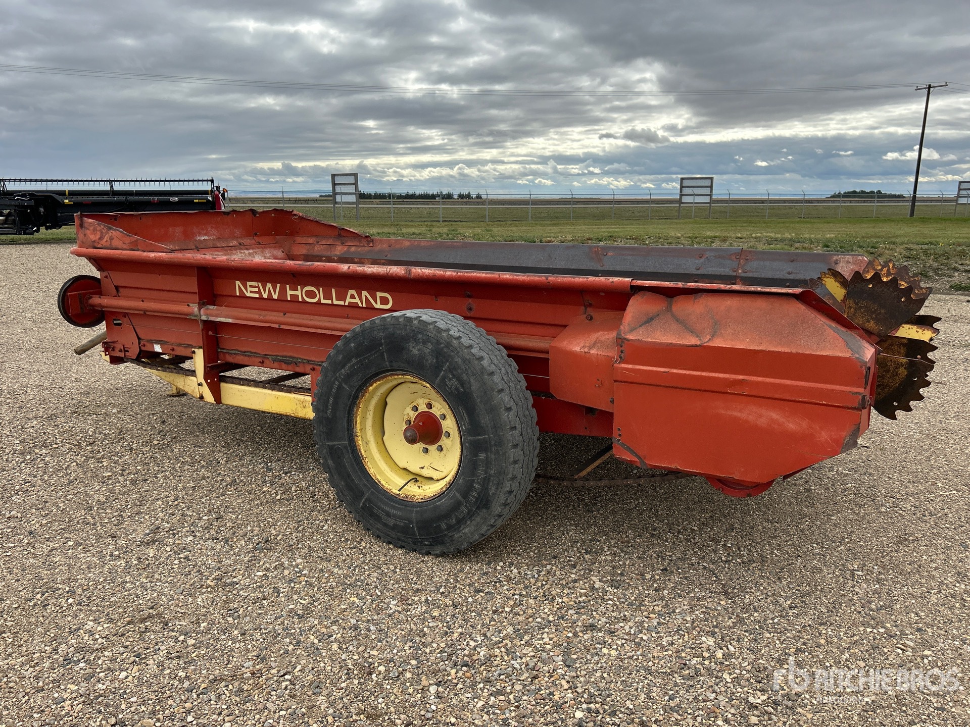 1983 New Holland 519