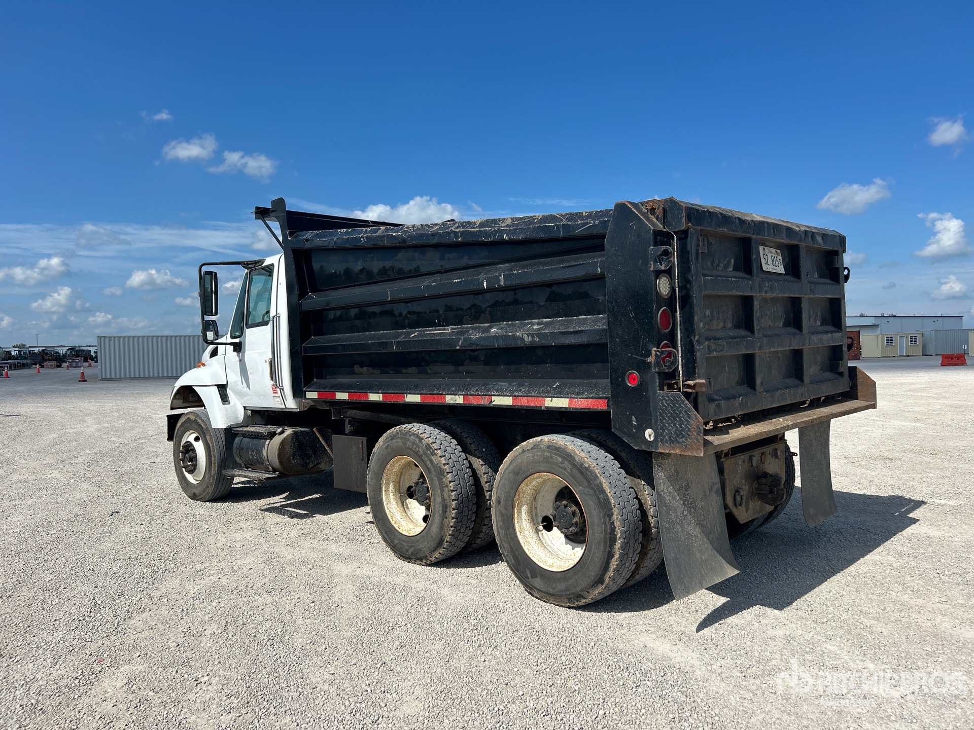 2005 International 7400