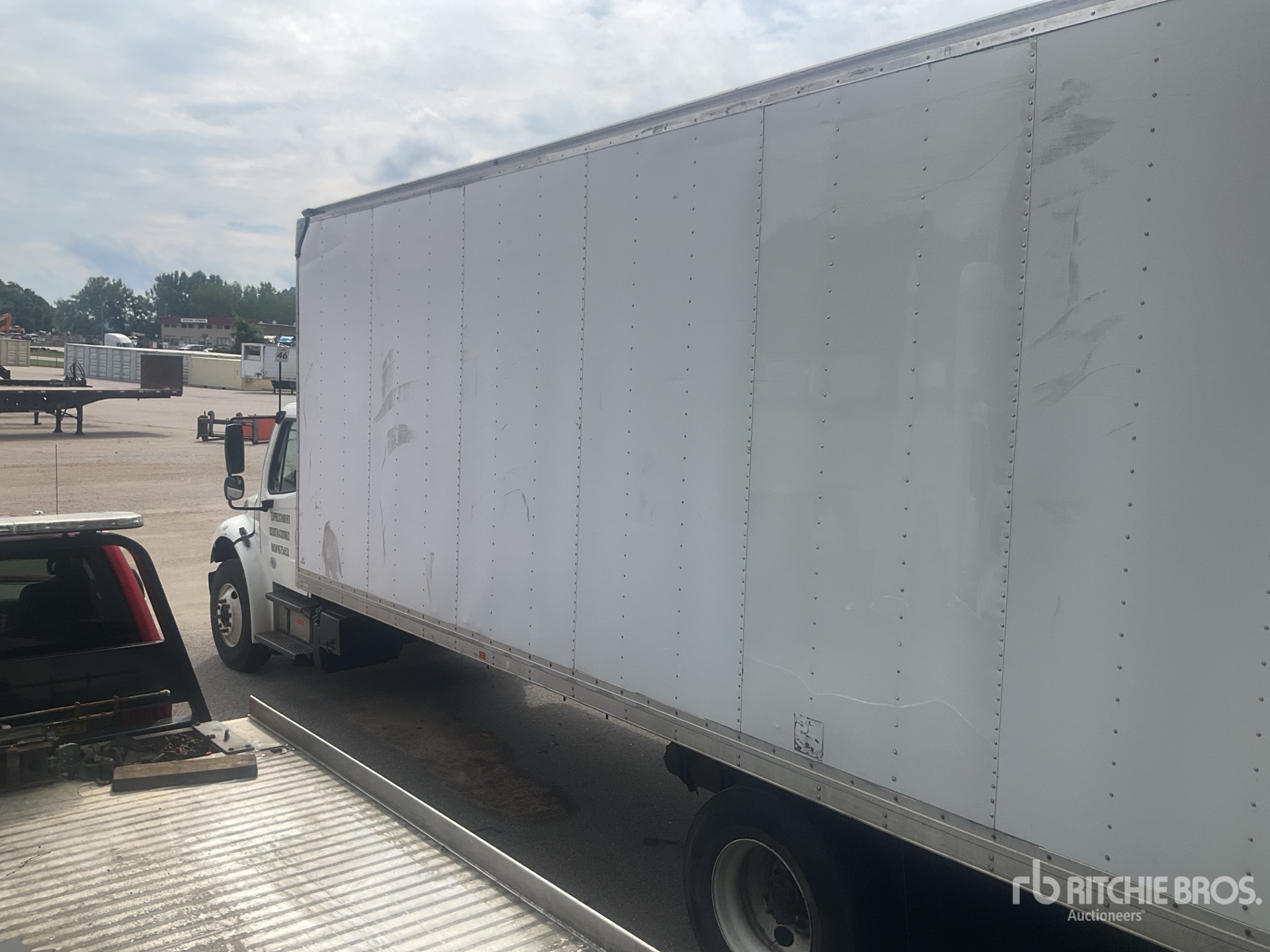 2018 Freightliner M2 106