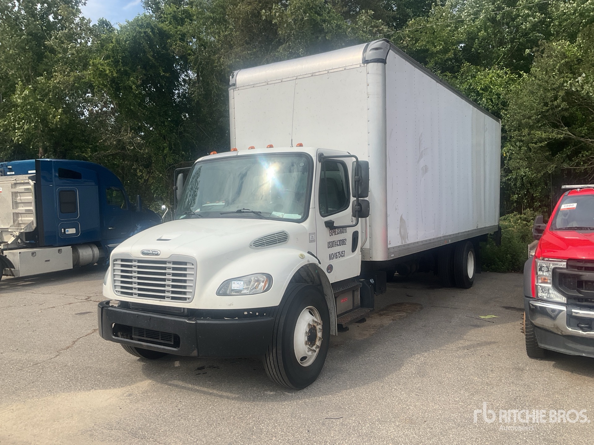 Photo of 2018 Freightliner M2 106
