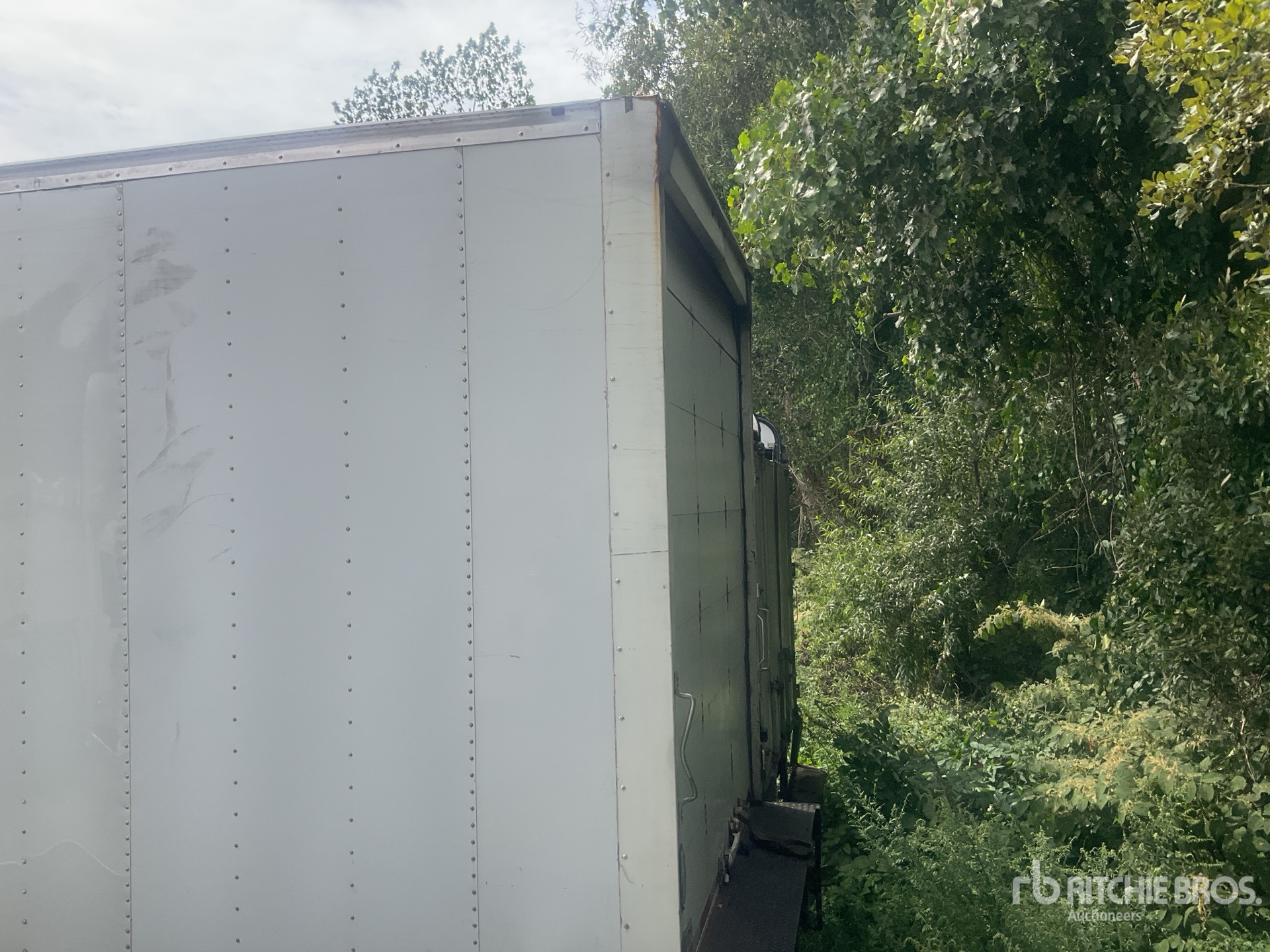 2018 Freightliner M2 106