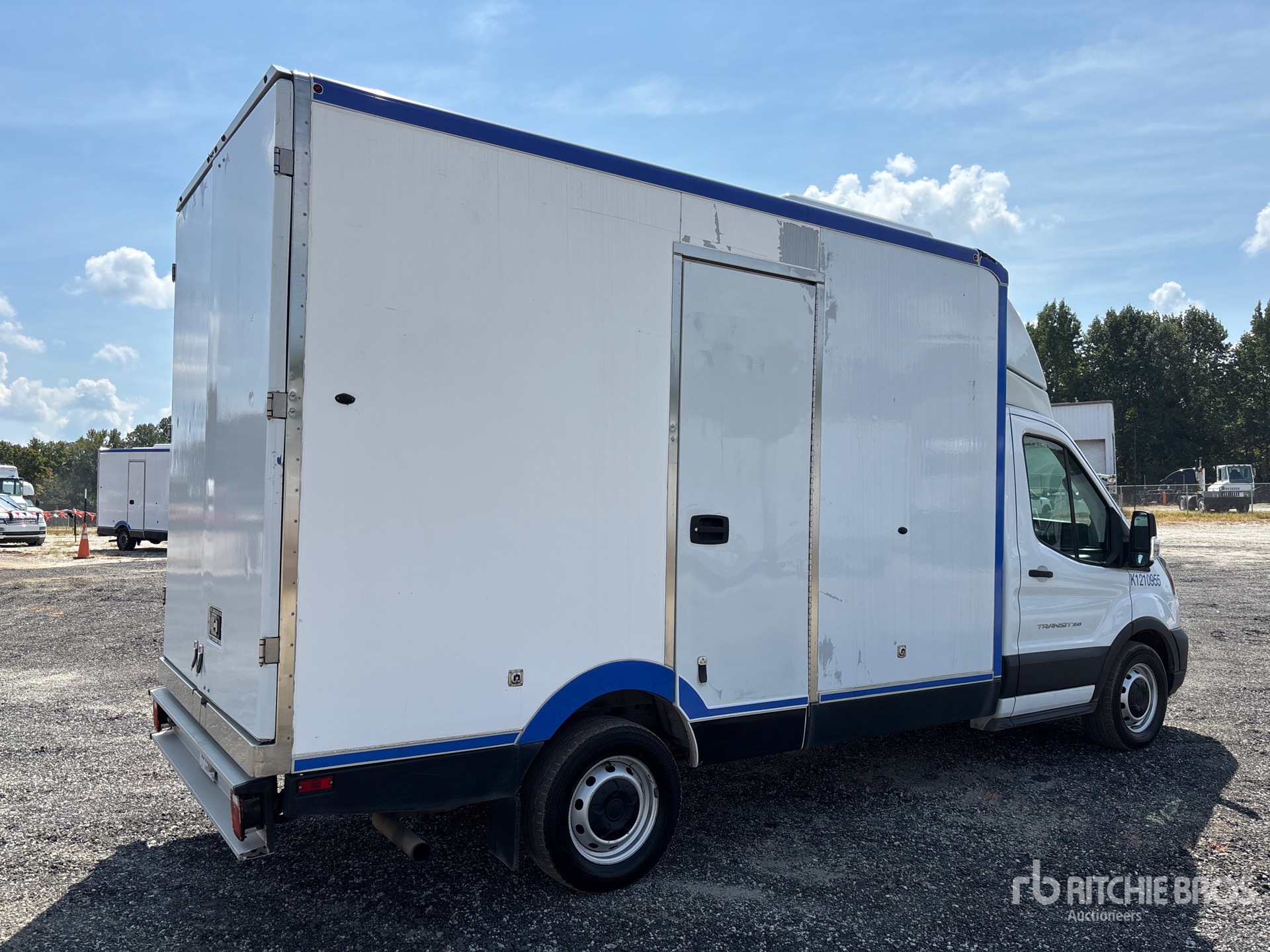 2022 Ford TRANSIT