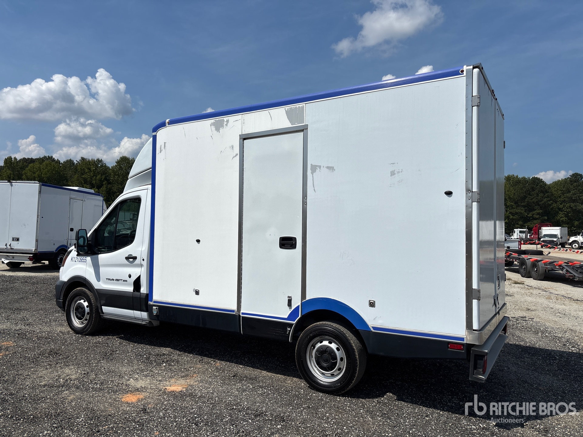 2022 Ford TRANSIT