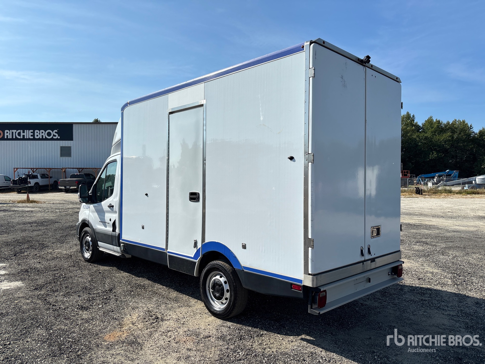 2022 Ford TRANSIT