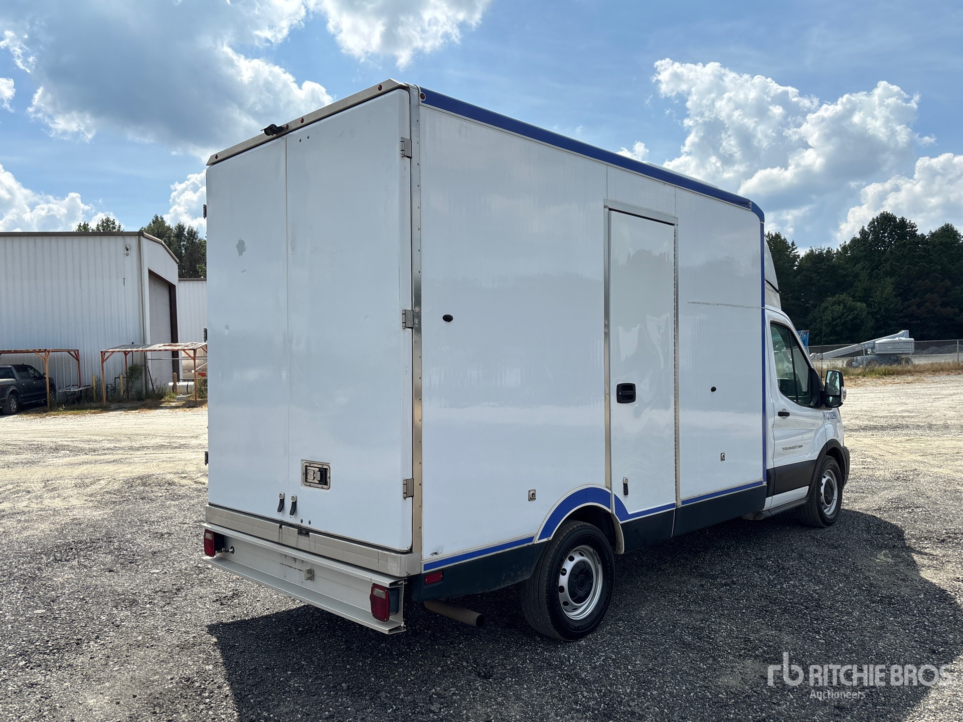 2022 Ford TRANSIT