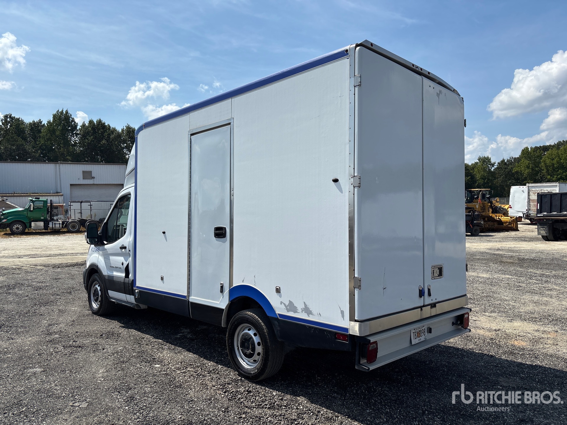 2022 Ford TRANSIT