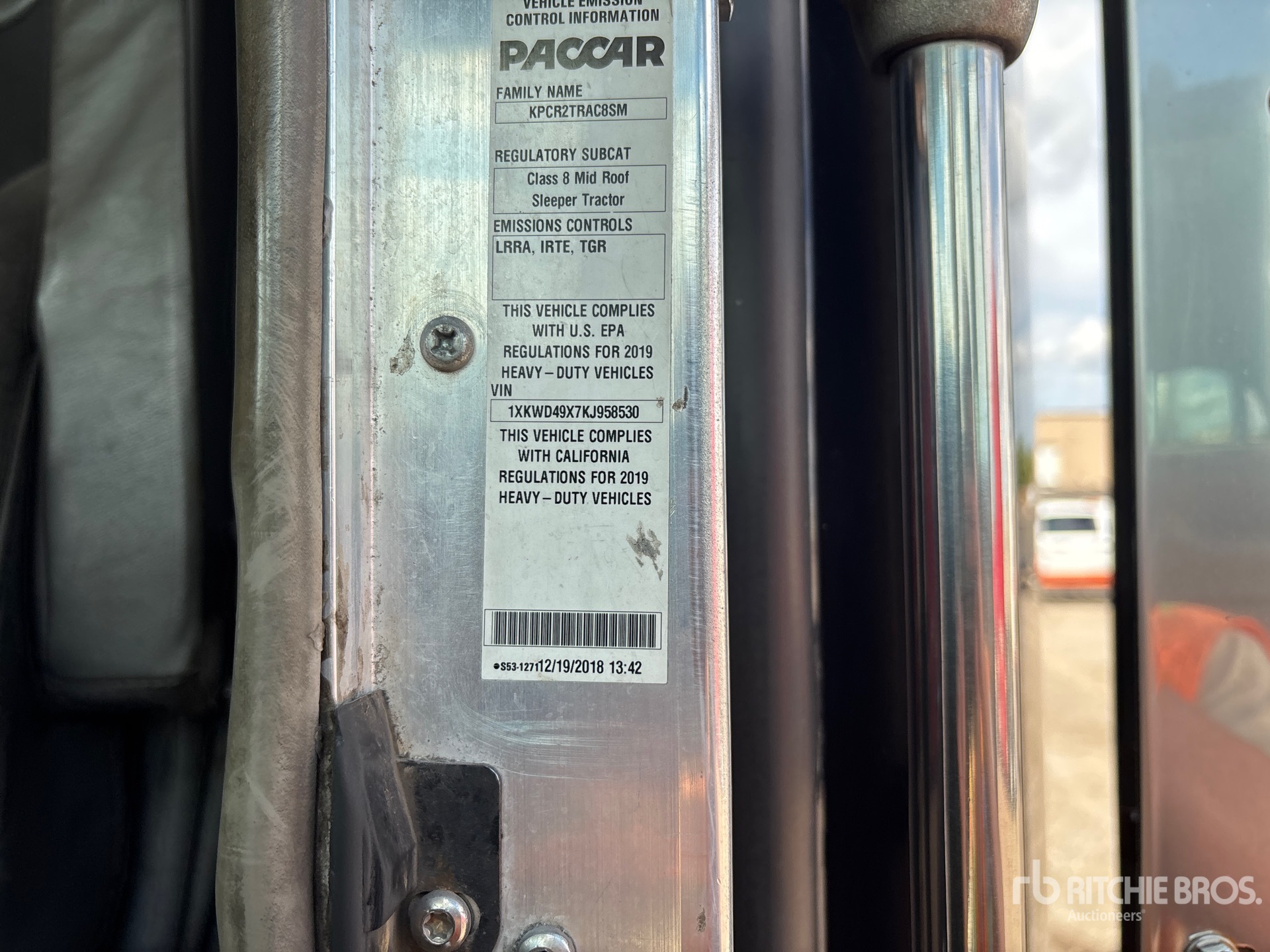 2019 Kenworth W900