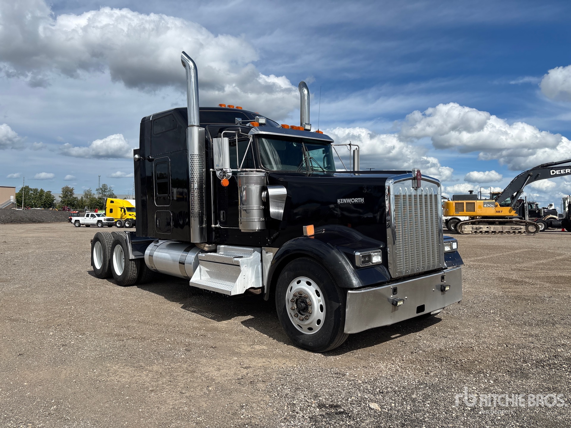 2019 Kenworth W900