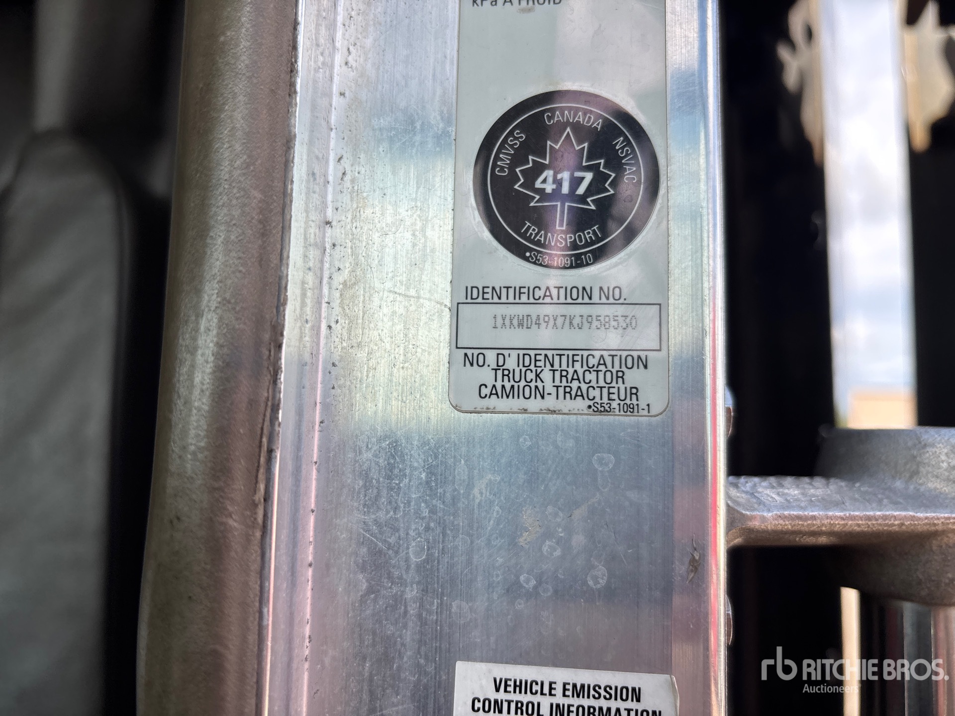 2019 Kenworth W900