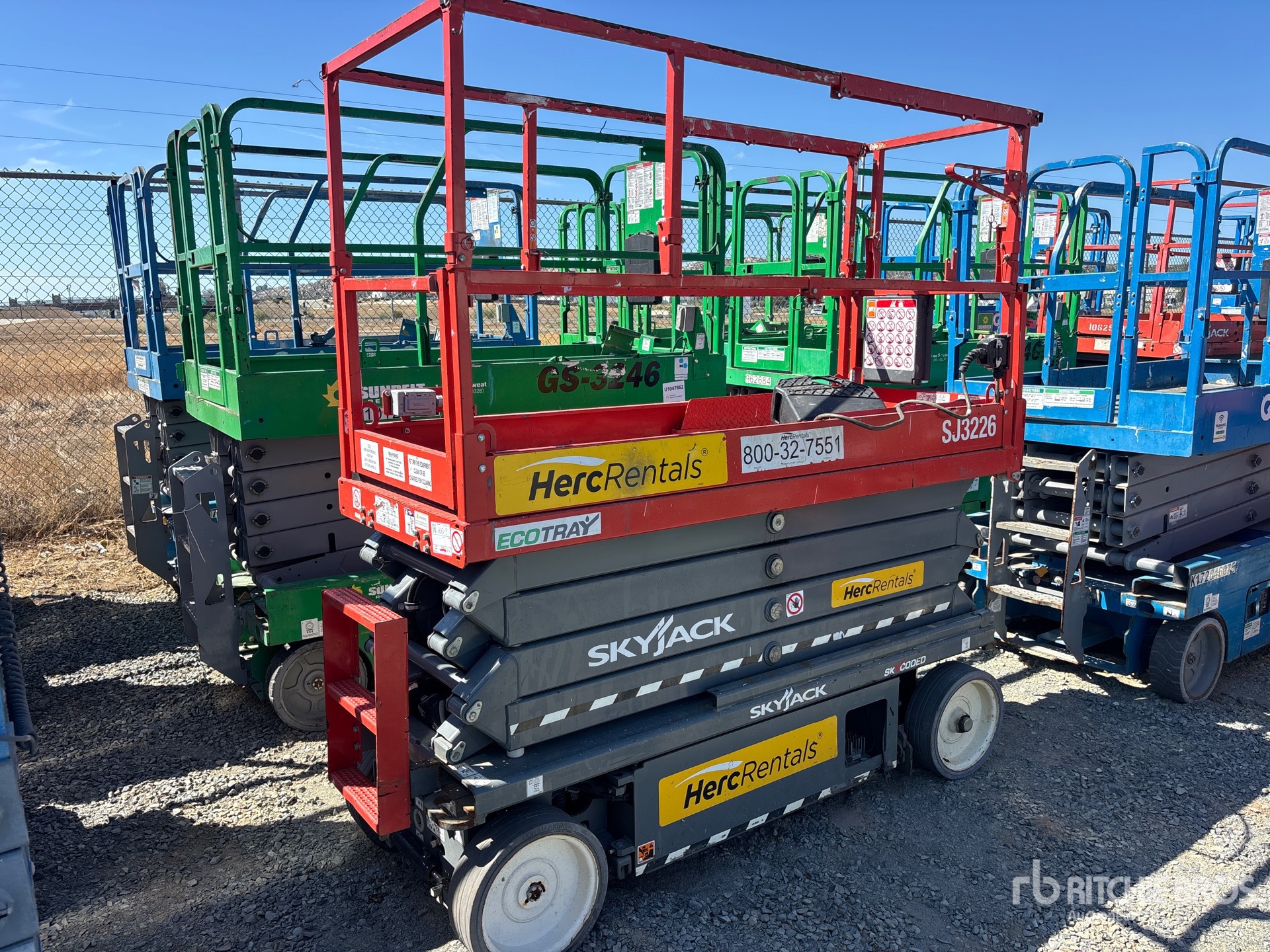 2022 Skyjack SJ 3226