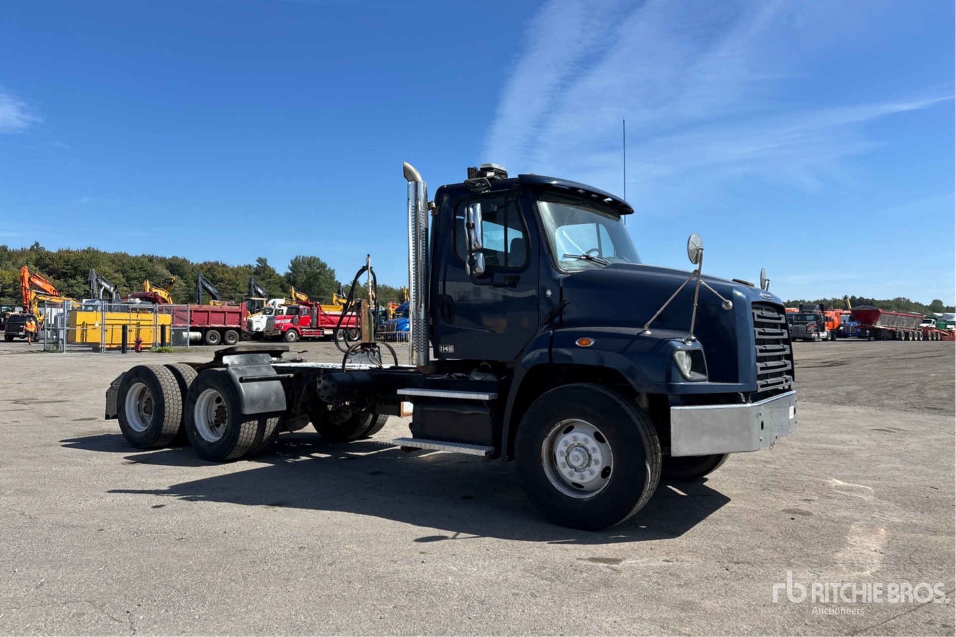 2017 Freightliner 114SD