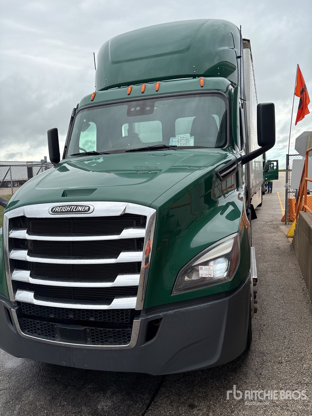 2024 Freightliner CASCADIA 126