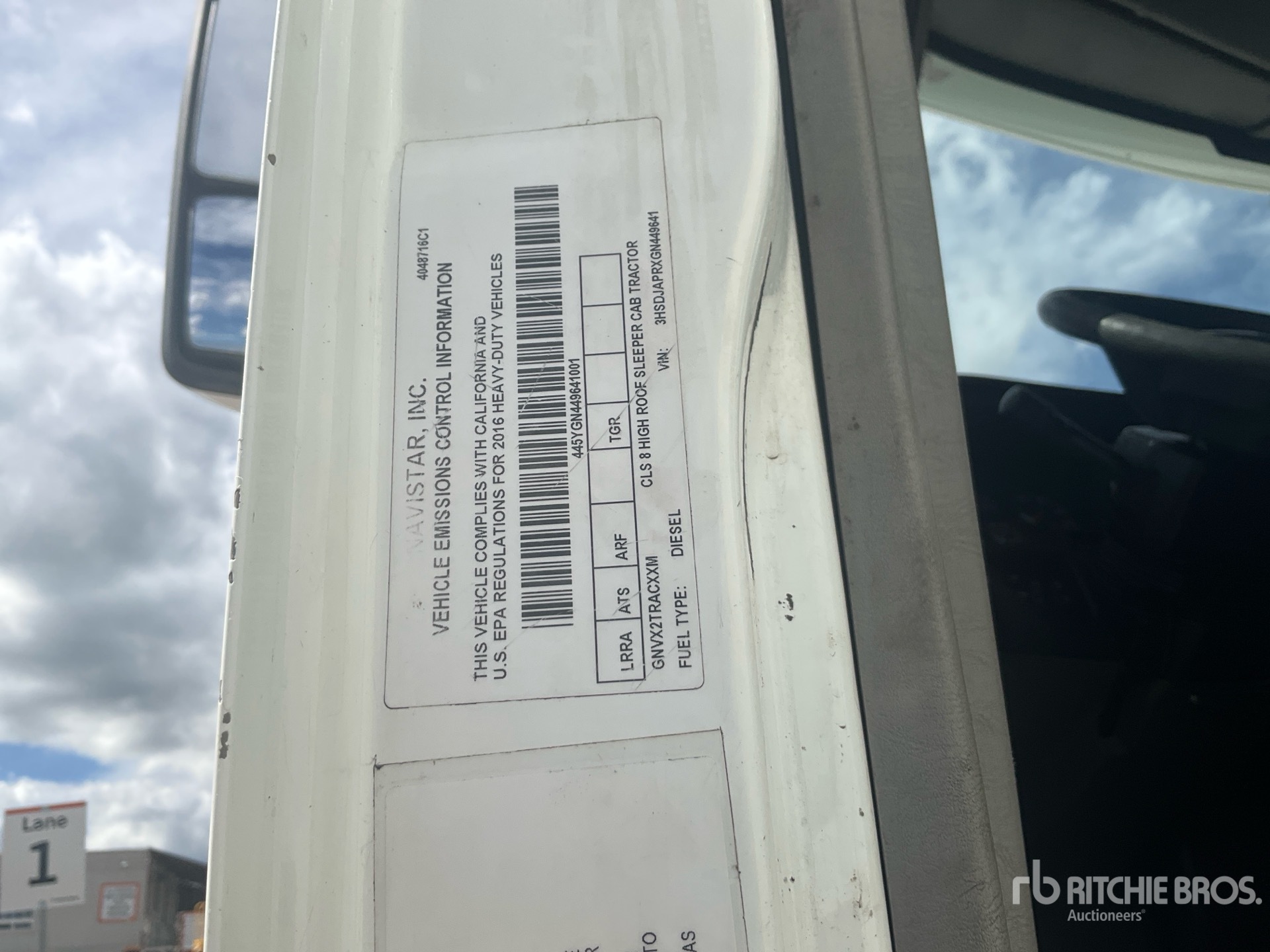 2016 International PROSTAR+ 122