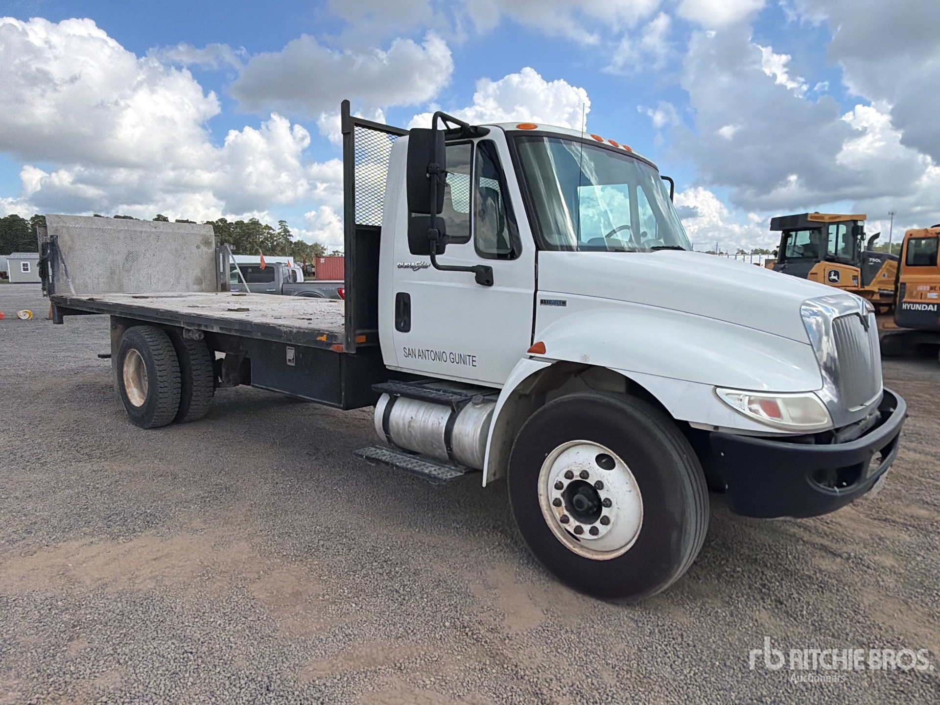 2011 International 4300