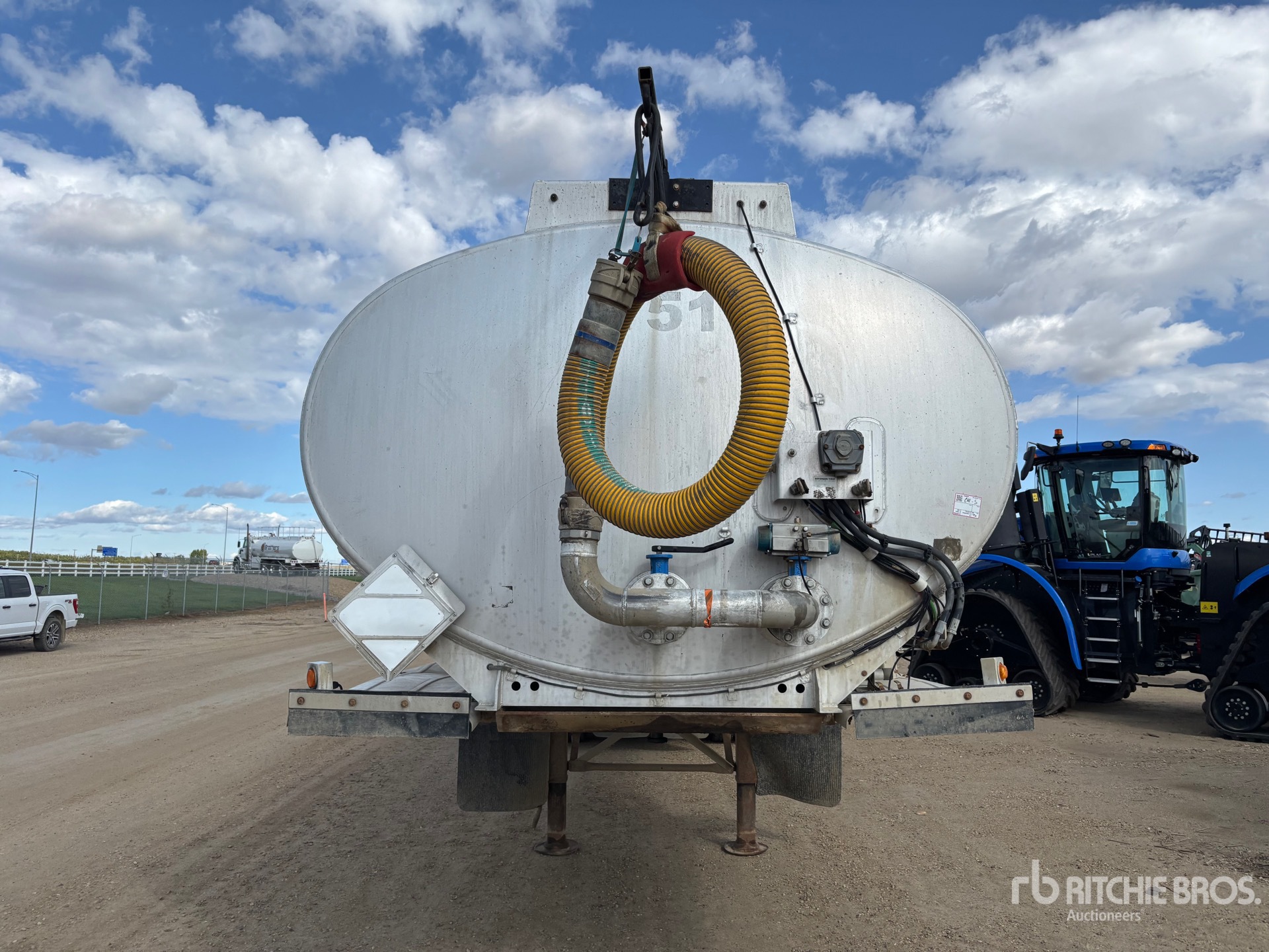 2011 Advance 38000 L TRI/A