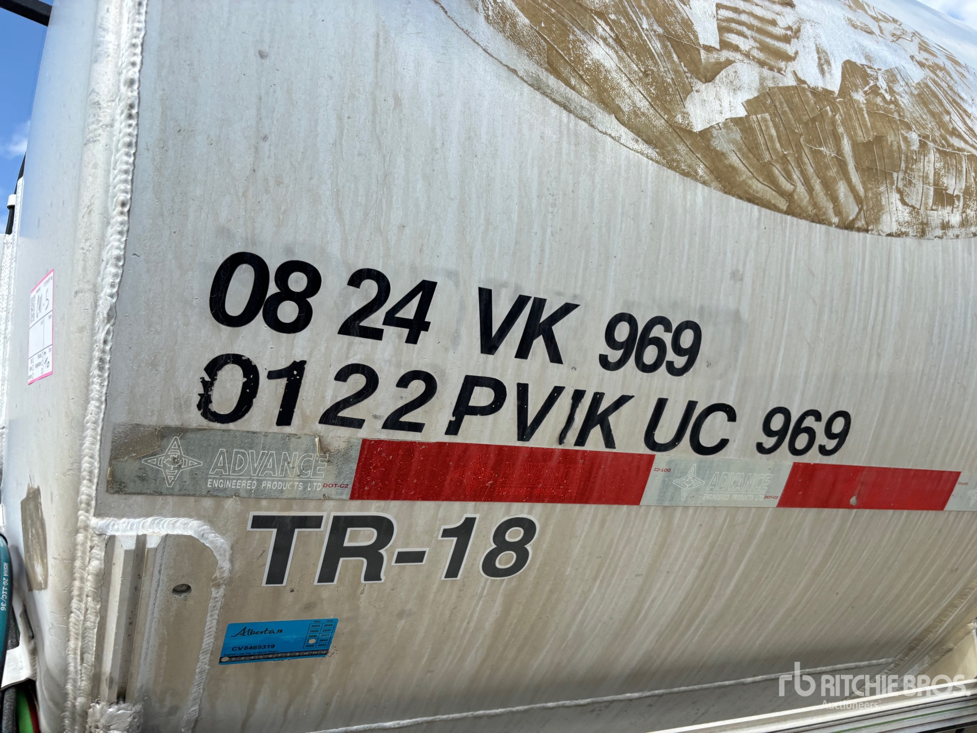 2011 Advance 38000 L TRI/A