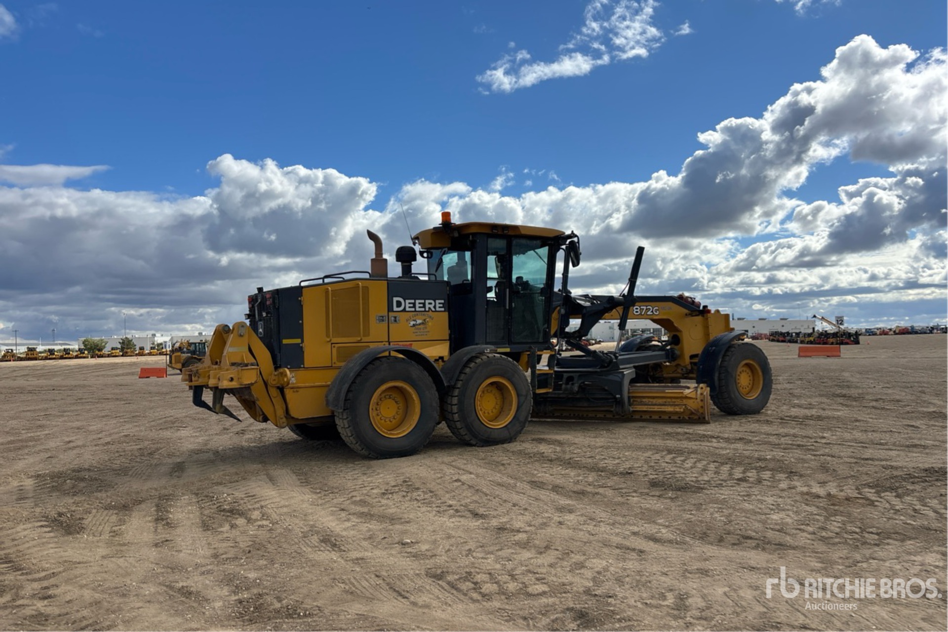 2016 John Deere 872G