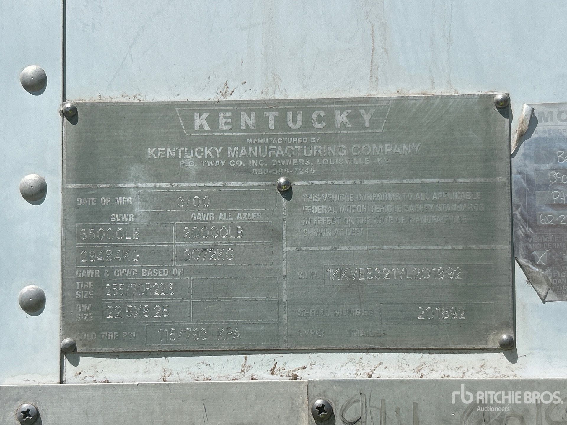 2000 Kentucky 53 ft x 102 in T/A
