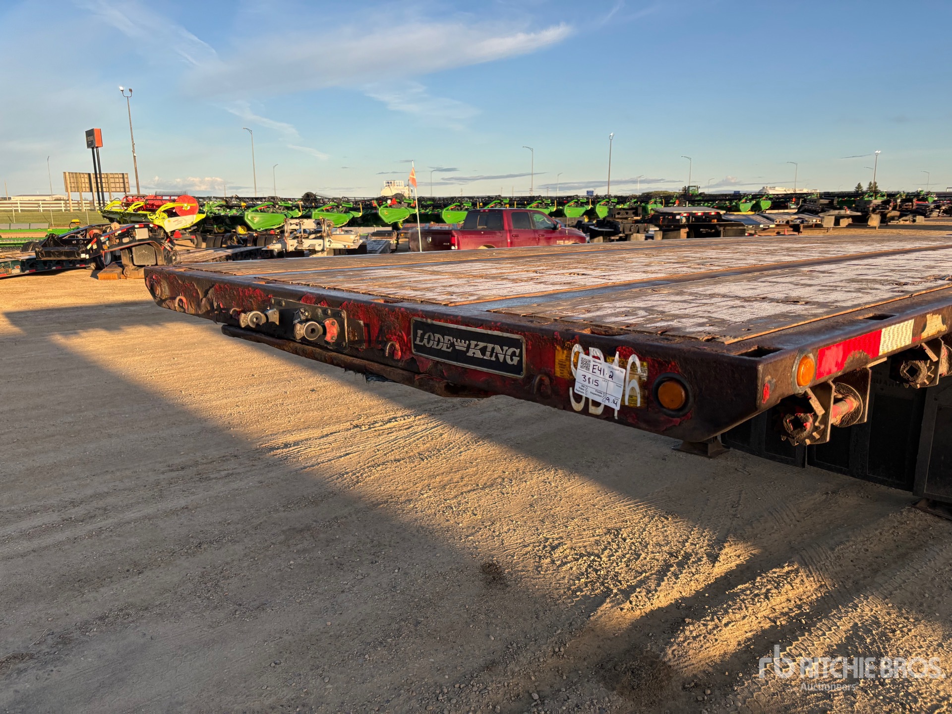 2015 Load King  32 FT SUPER B-TRAIN LEAD