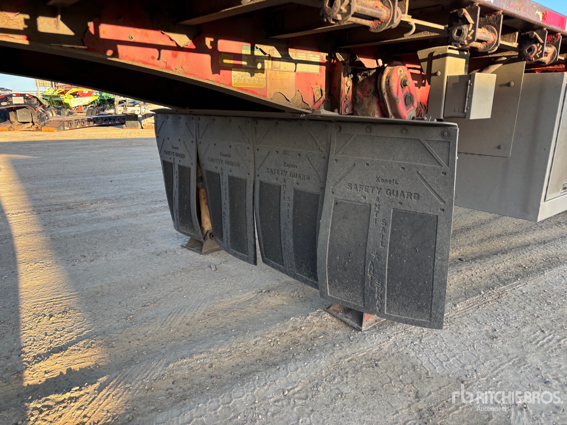 2015 Load King  32 FT SUPER B-TRAIN LEAD