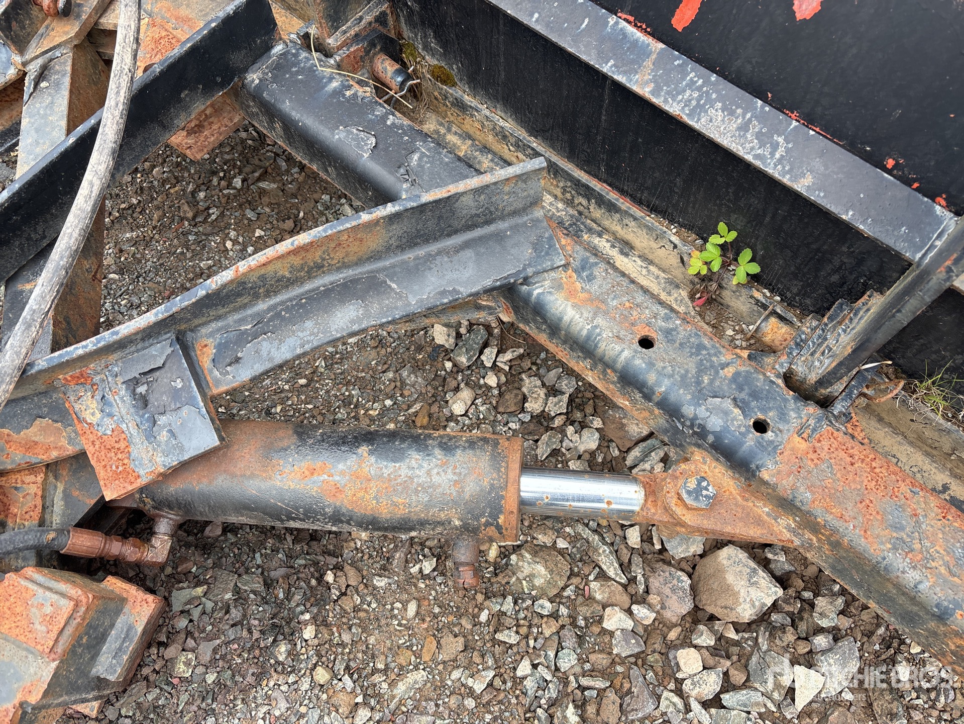 Monroe 12 ft 2 Way - Fits Truck