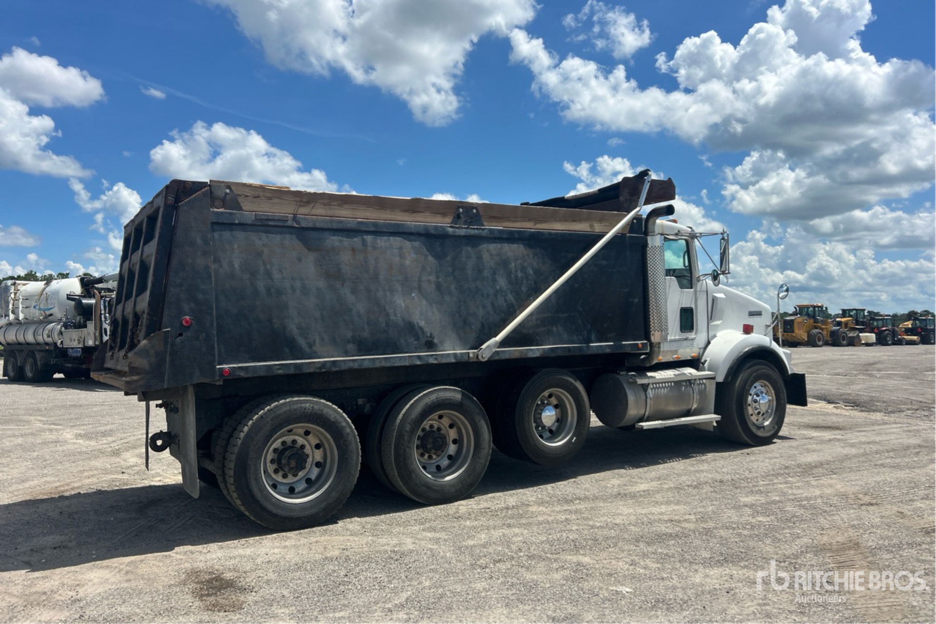 2011 Kenworth T800