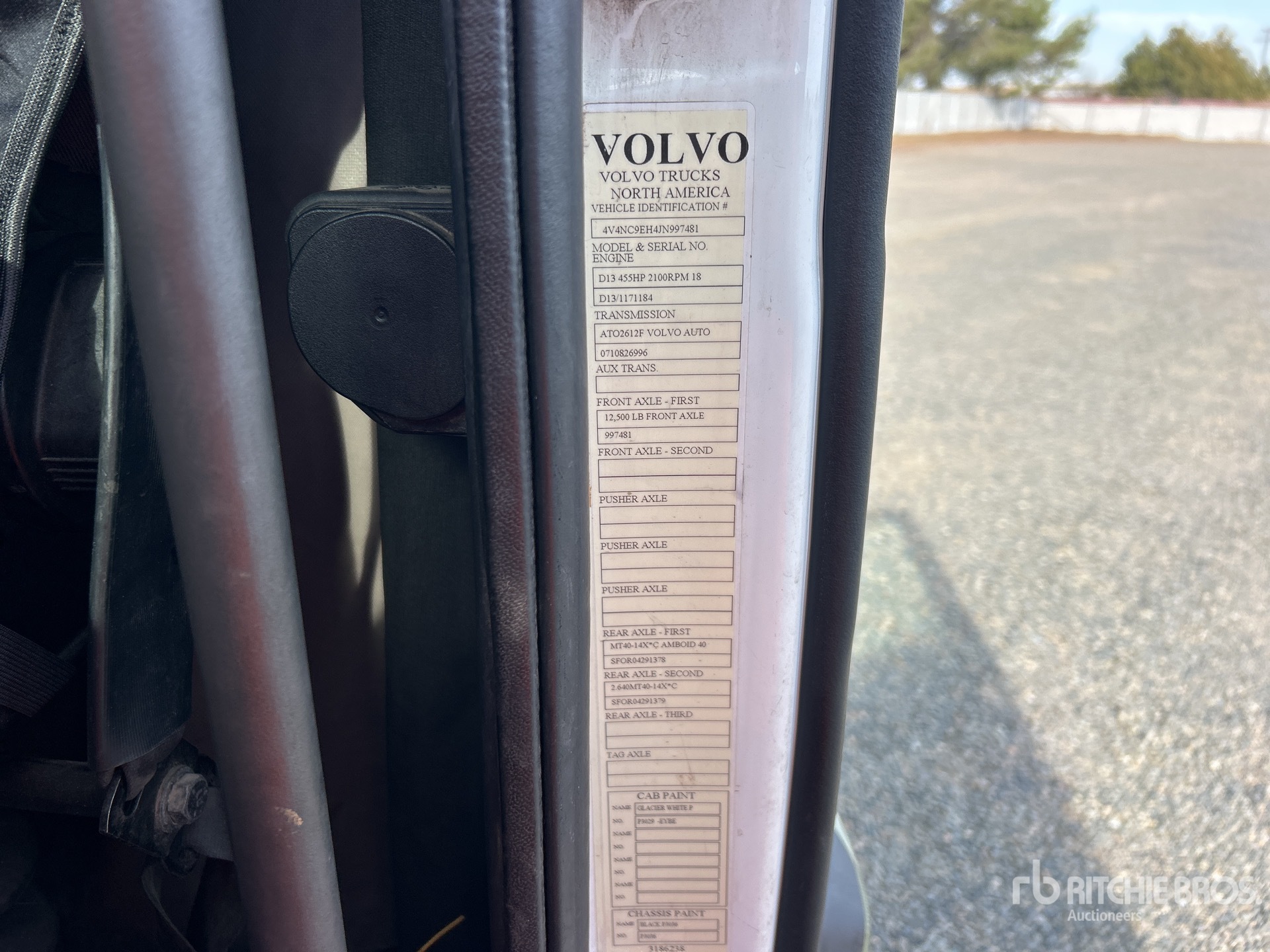 2018 Volvo VNL
