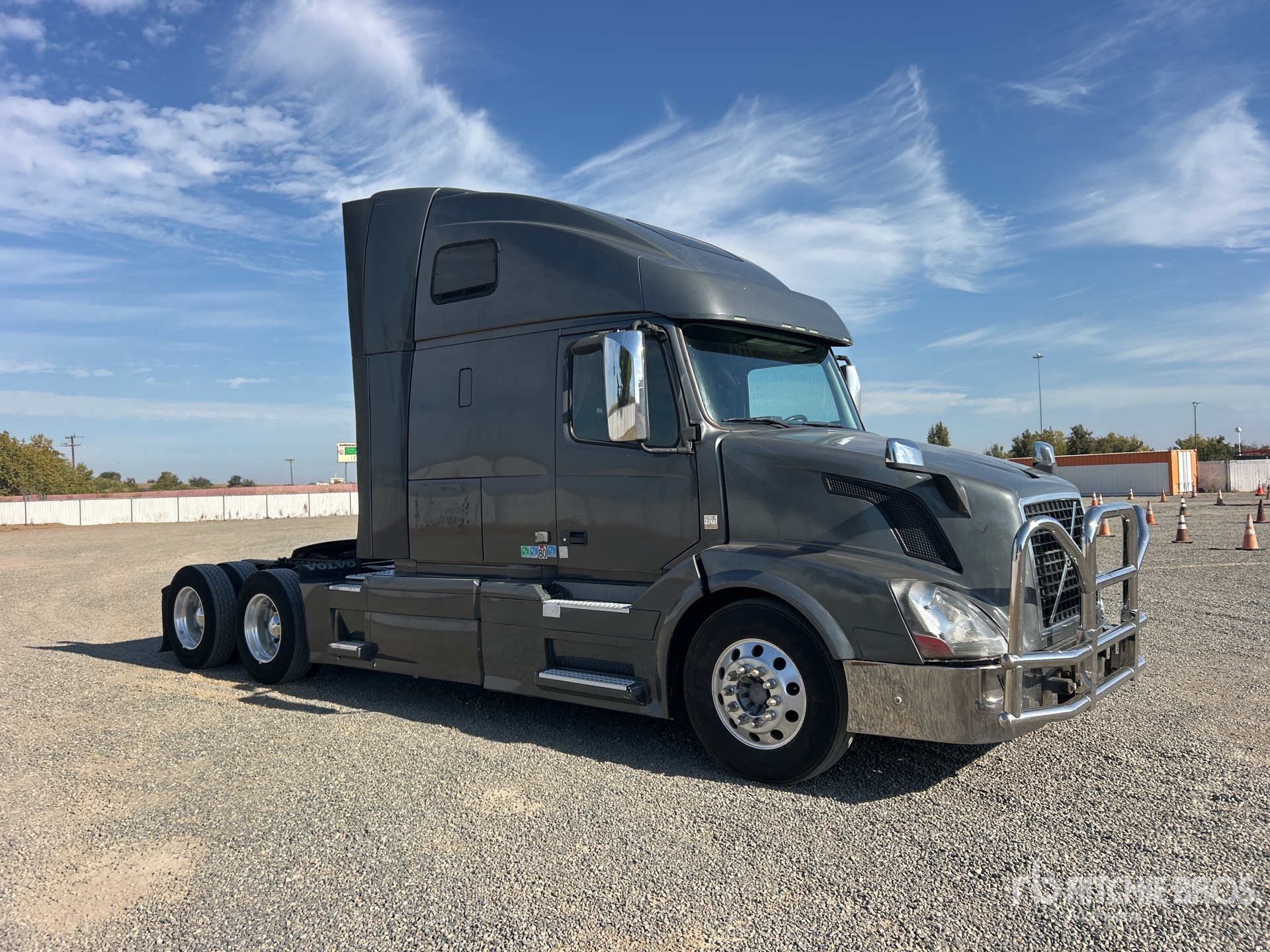 2018 Volvo VNL