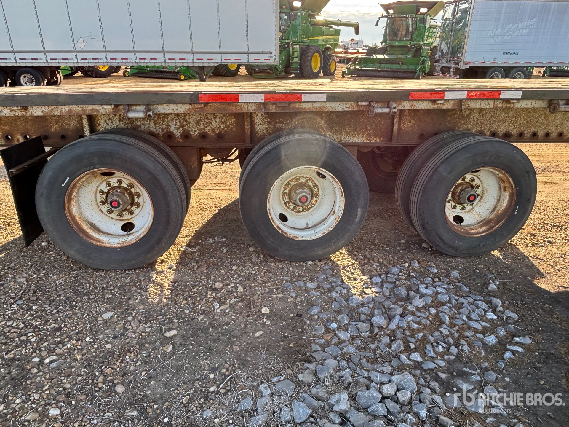 2001 Manac 53 ft Tri/A