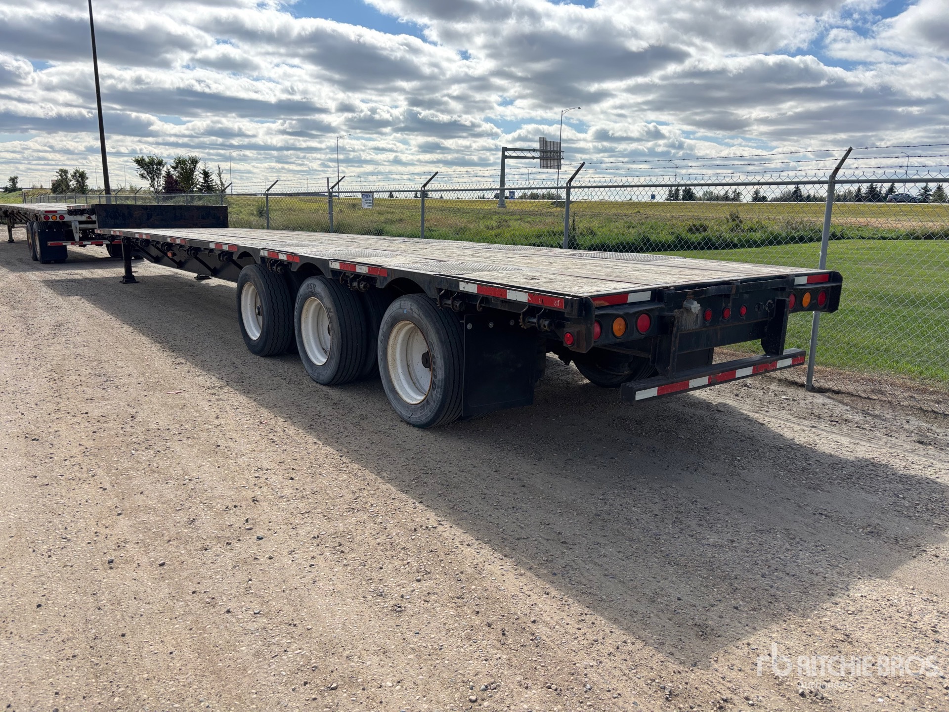 1998 Manac 53 ft Tri/A