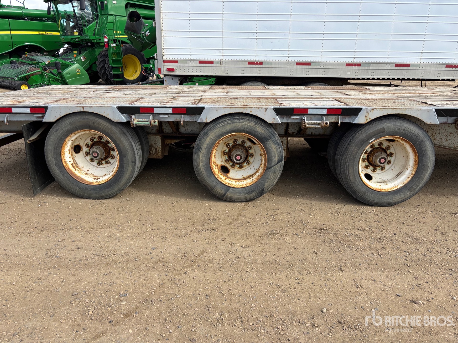 2003 Manac 53 ft Tri/A