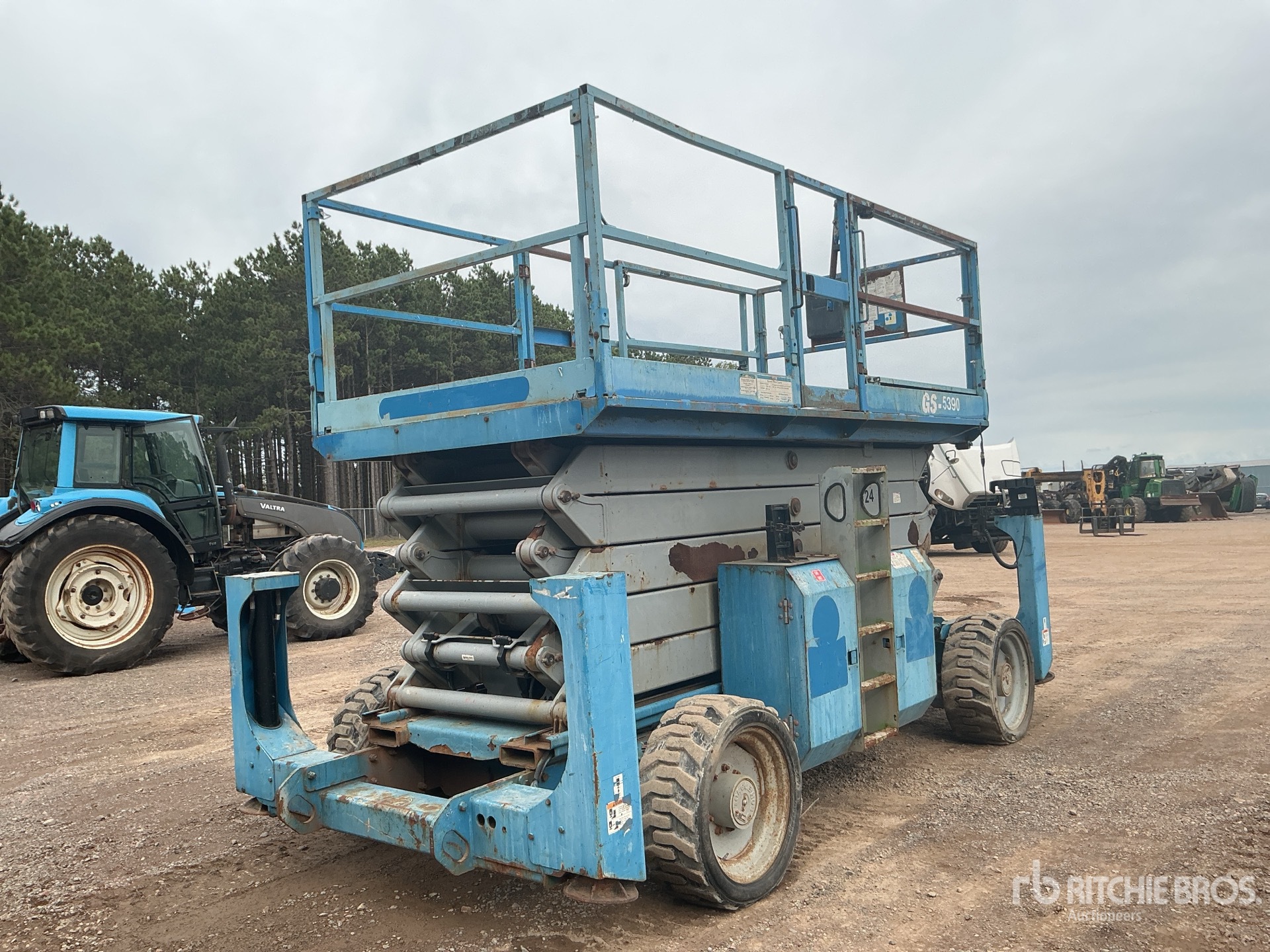 2010 Genie GS-5390RT
