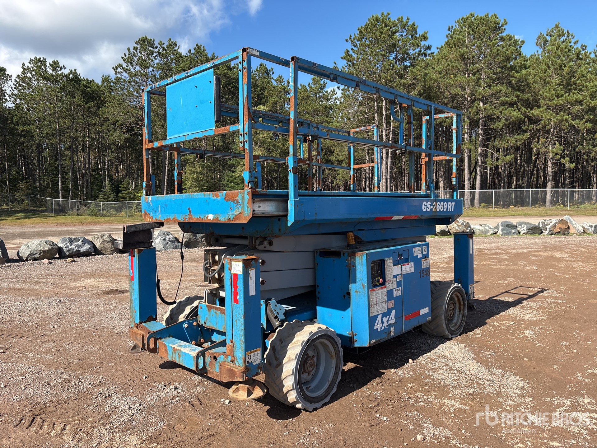 Photo of 2013 Genie GS2669RT