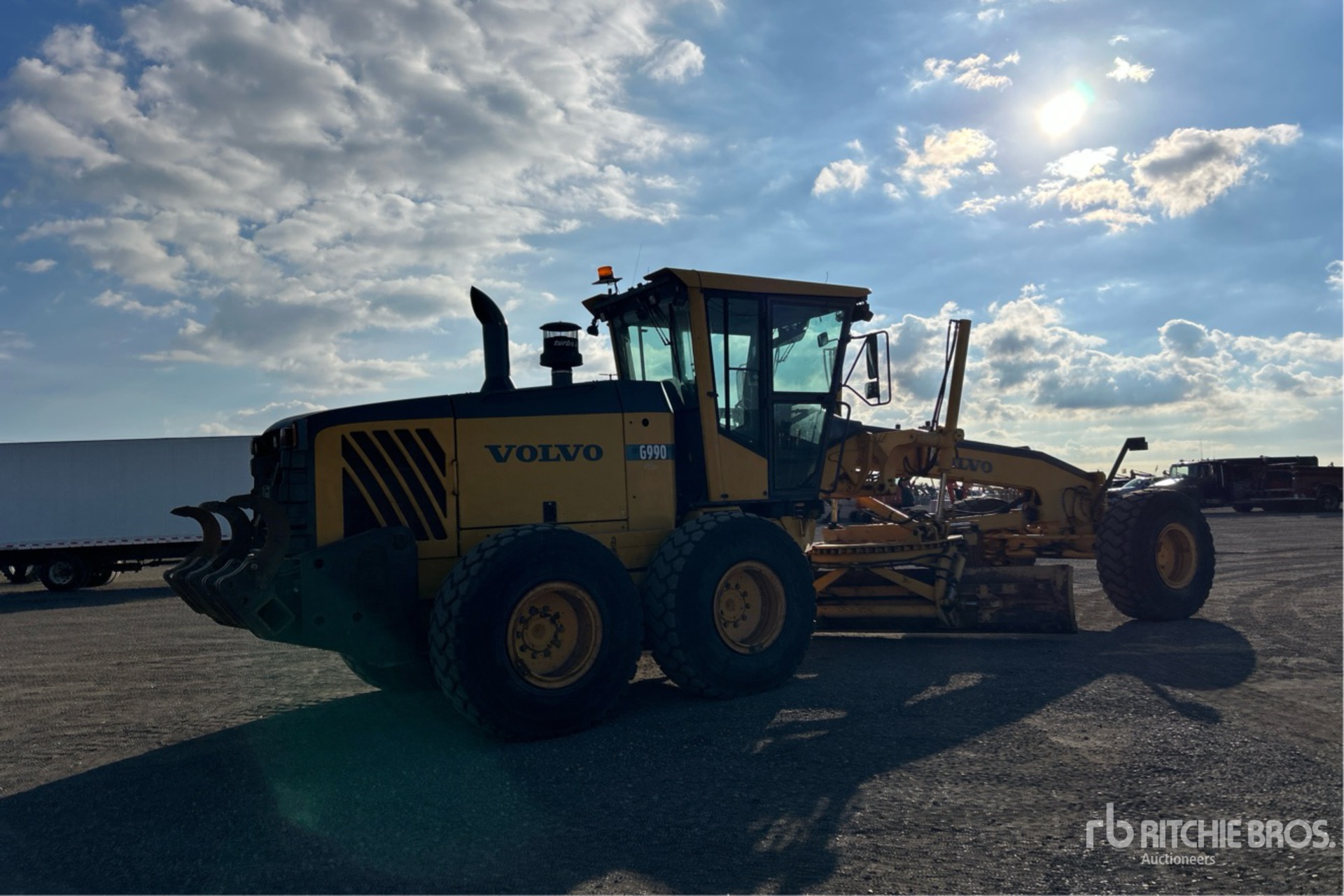 2007 Volvo G990