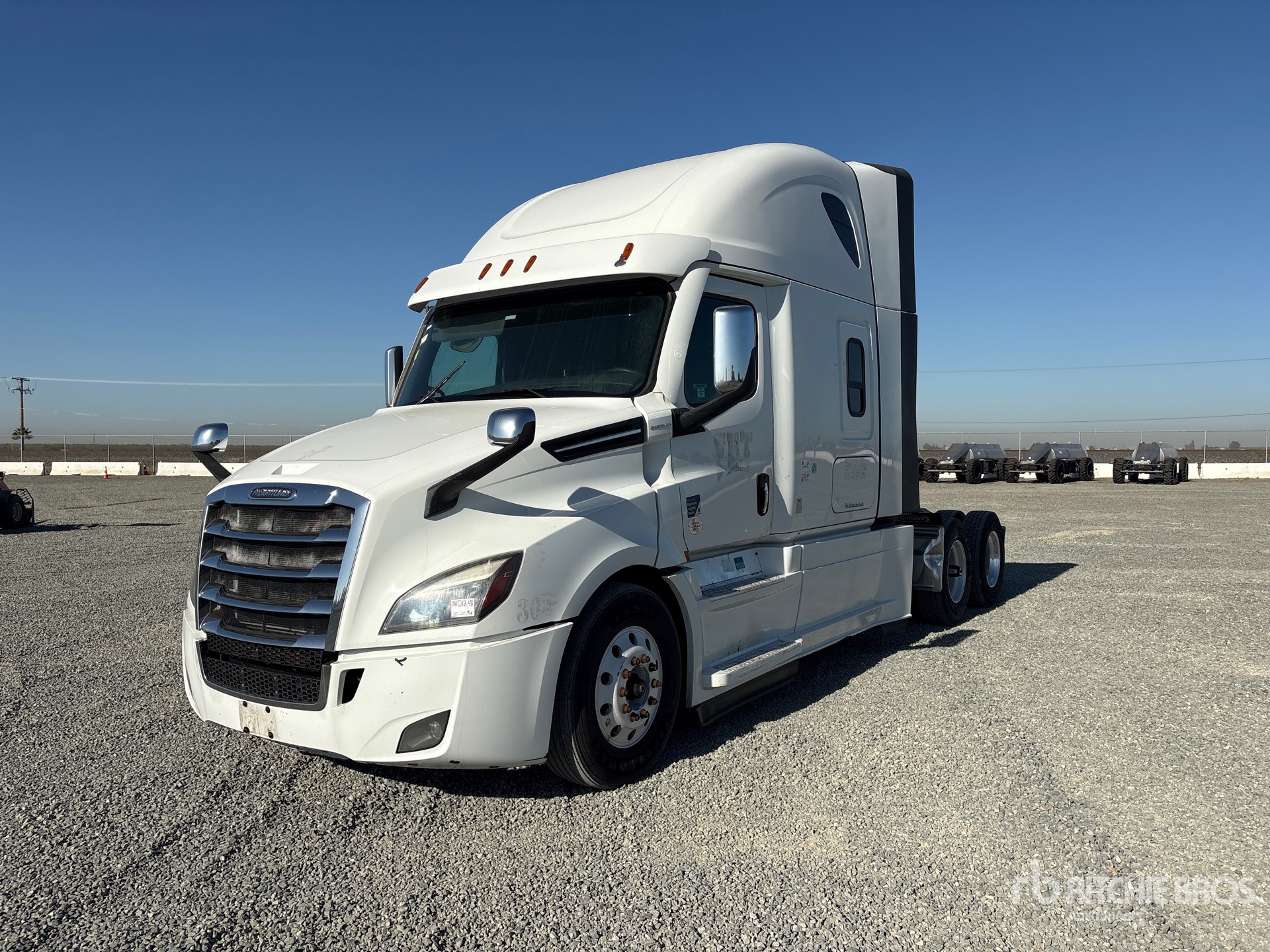 2021 Freightliner CASCADIA 126